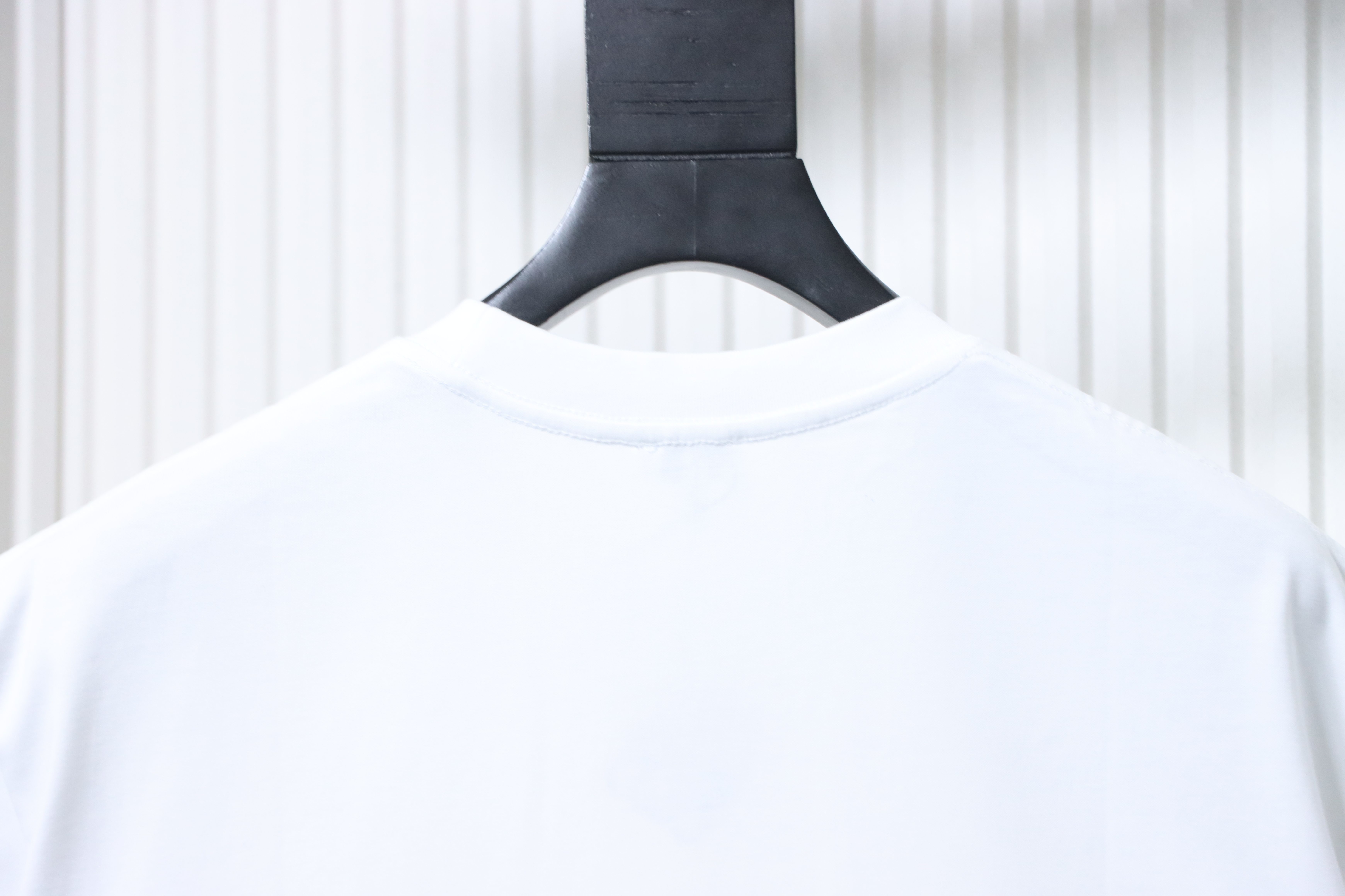 LOEWE 2026SS Grid Embroidery Logo Unisex Short Sleeve T-Shirt #2