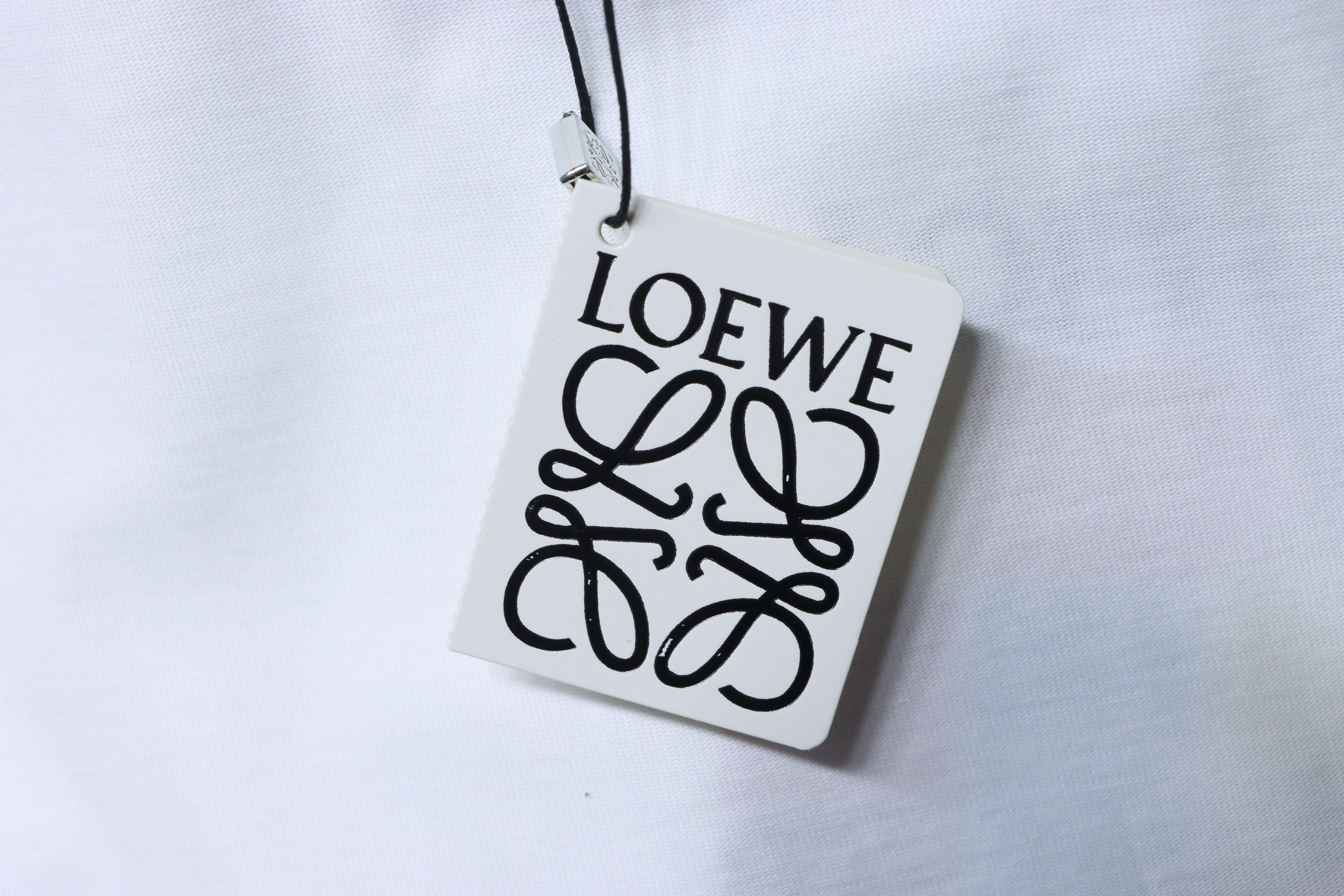 LOEWE 2026SS Grid Embroidery Logo Unisex Short Sleeve T-Shirt #2