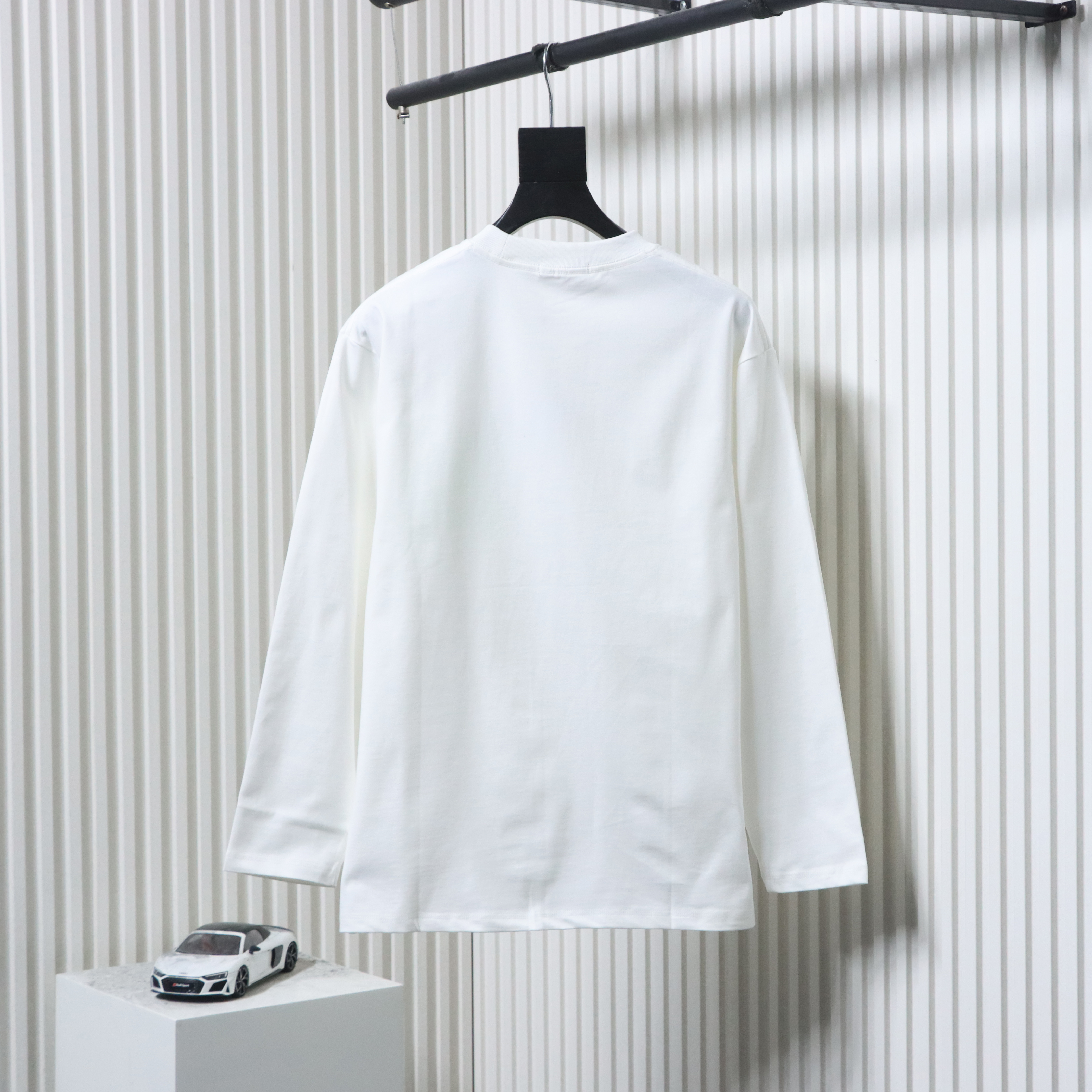 Loewe 25FW Cutout Logo Overlap Pocket Long Sleeve T-Shirt #1