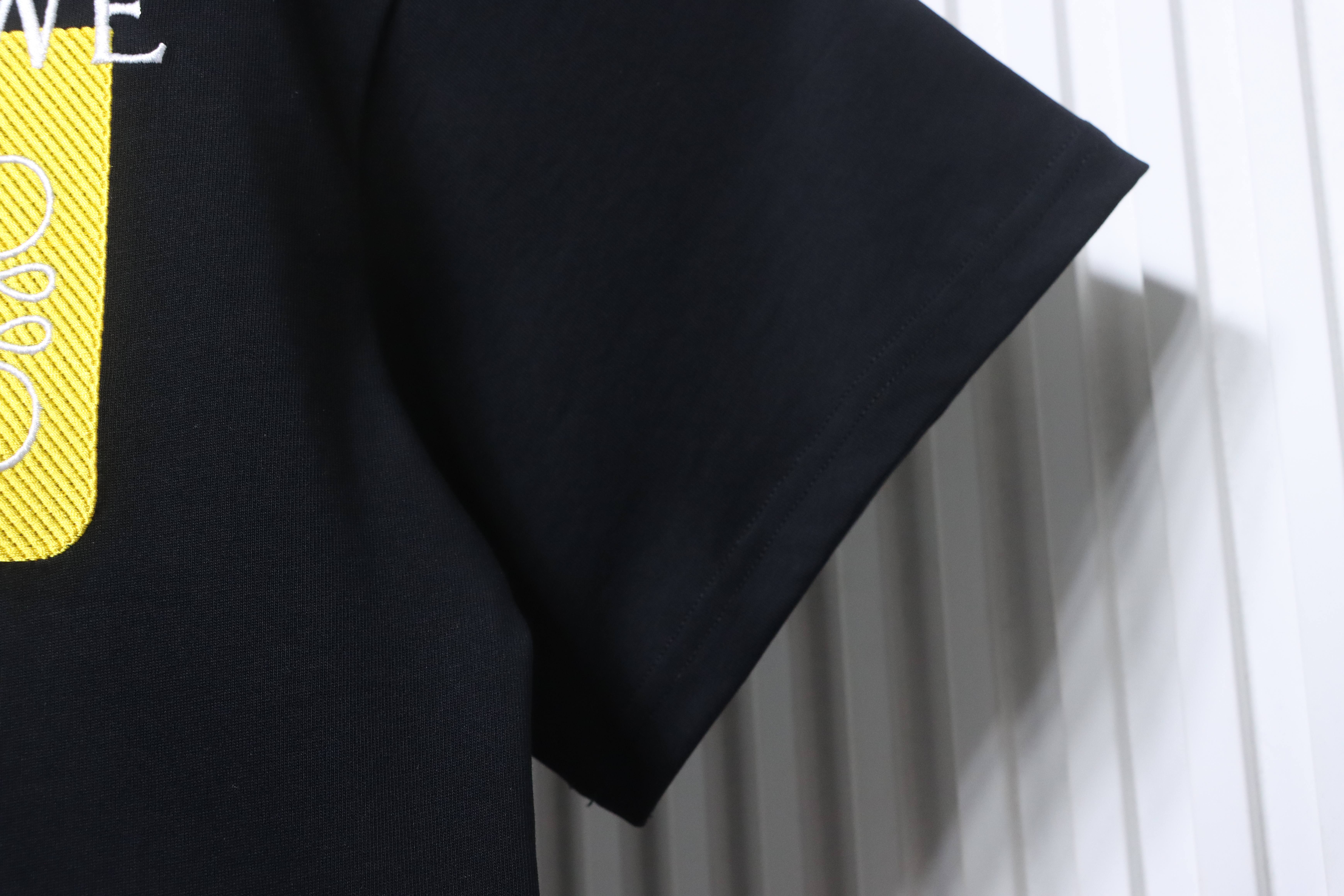 Loewe 26SS Fake Pocket Logo Tee Black Yellow Logo