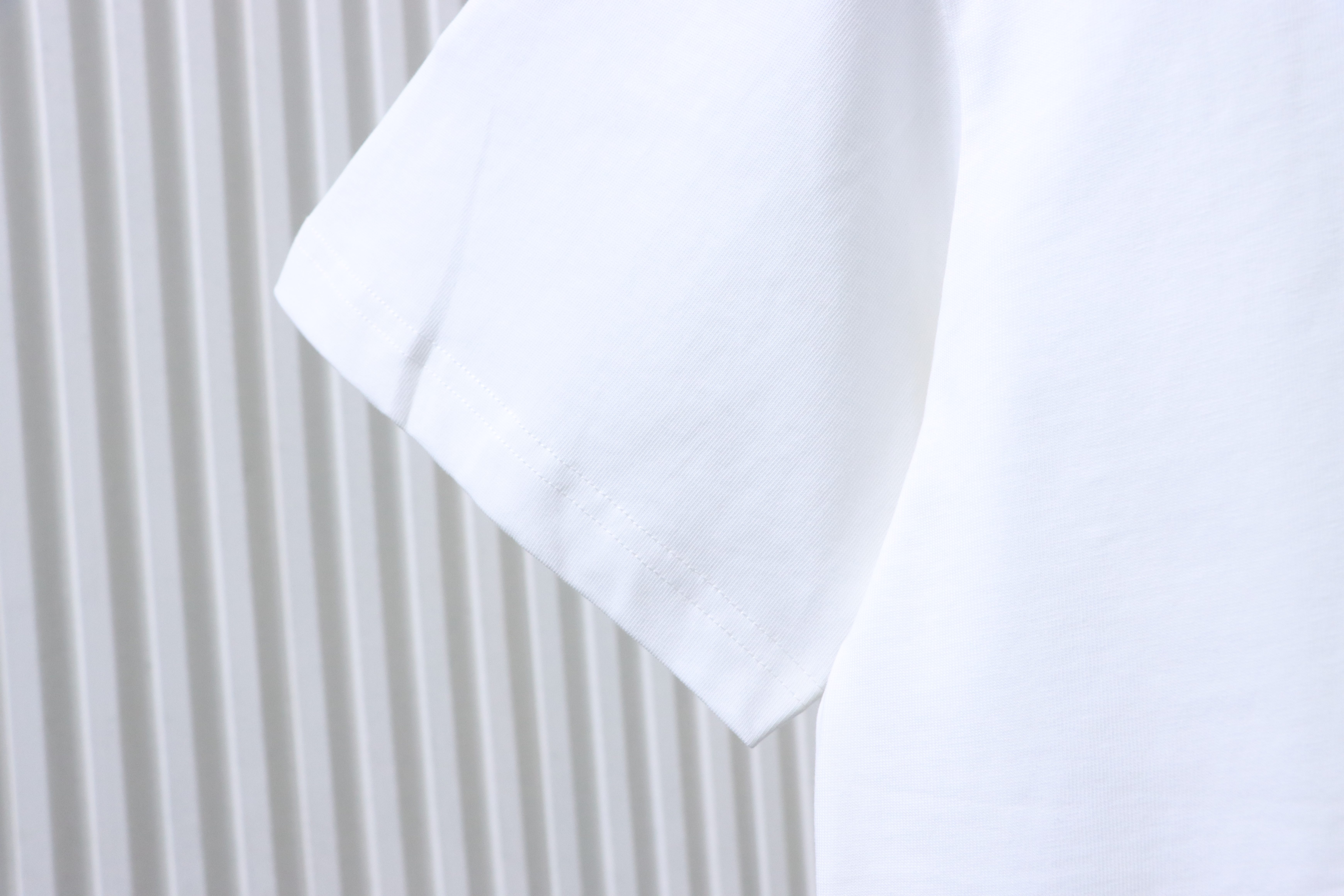 LOEWE Dark Pattern Embroidery White Tee White Logo