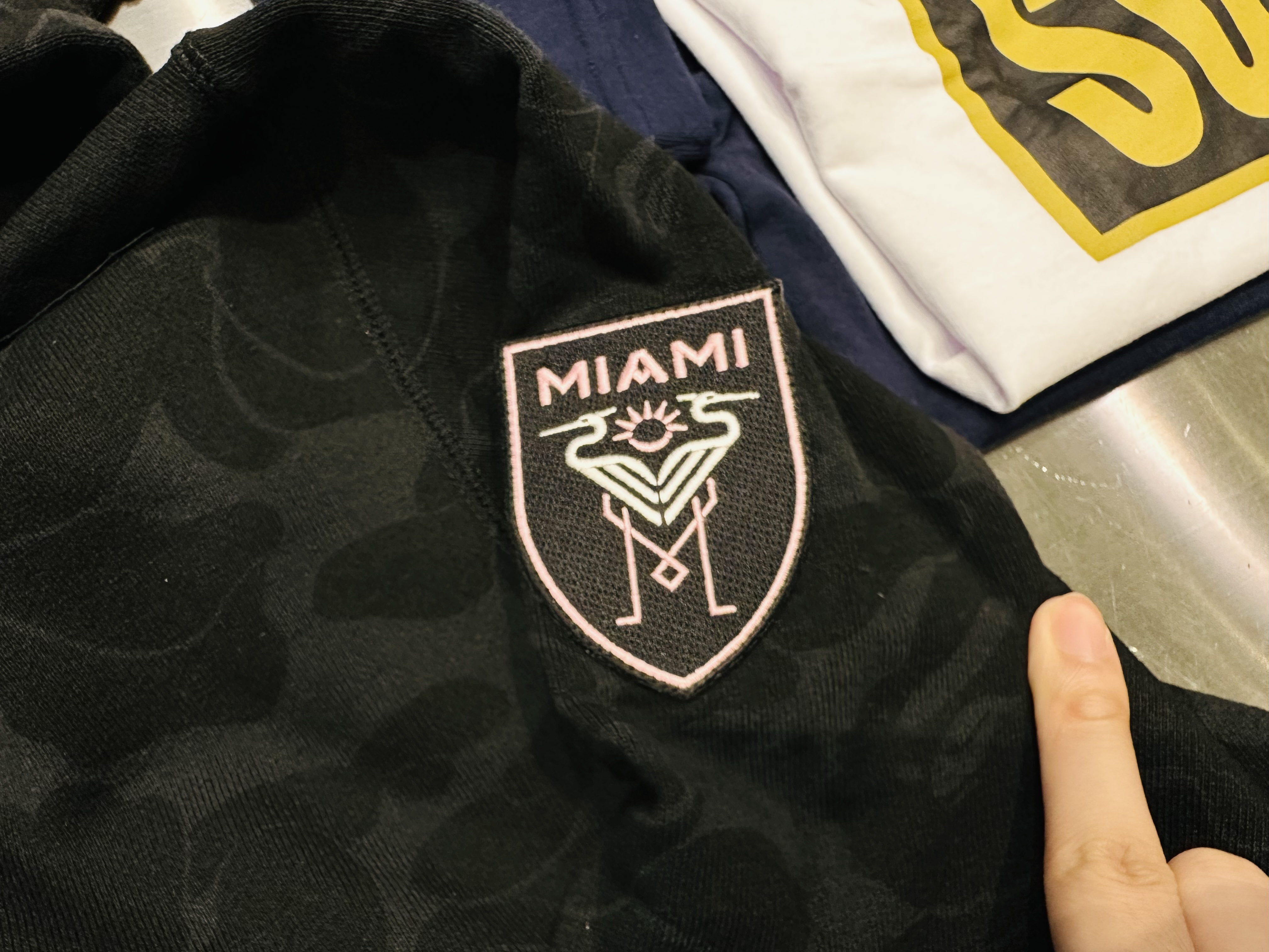 BAPE Shirt 6930 BAPE x Inter Miami Messi Multi-Color Camo Hoodie Black &amp; White &amp; Pink
