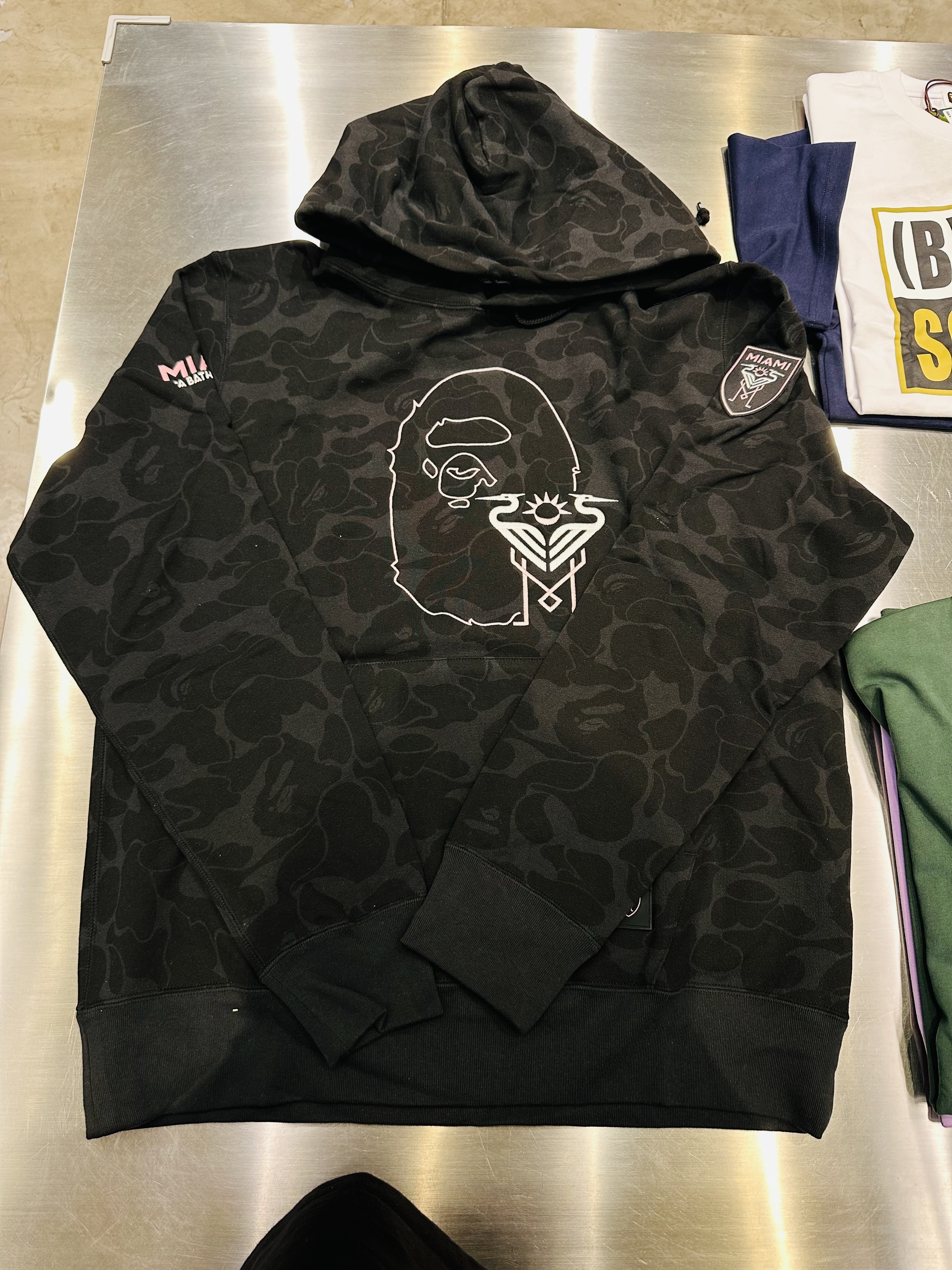 BAPE Shirt 6930 BAPE x Inter Miami Messi Multi-Color Camo Hoodie Black &amp; White &amp; Pink