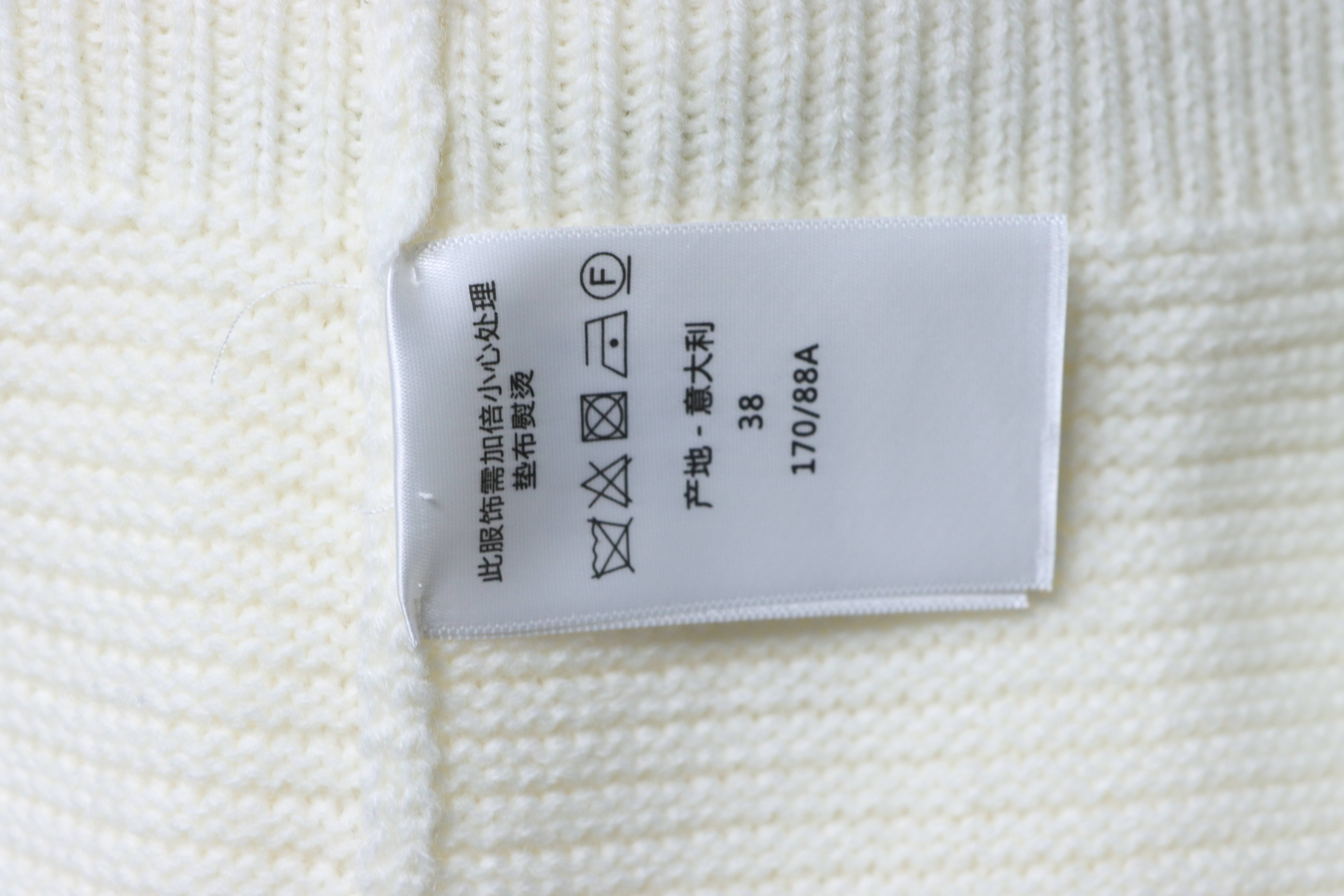 Christian Dior Heart Pearl Puff Sleeve Knit Short Sleeve Sweater T-Shirt