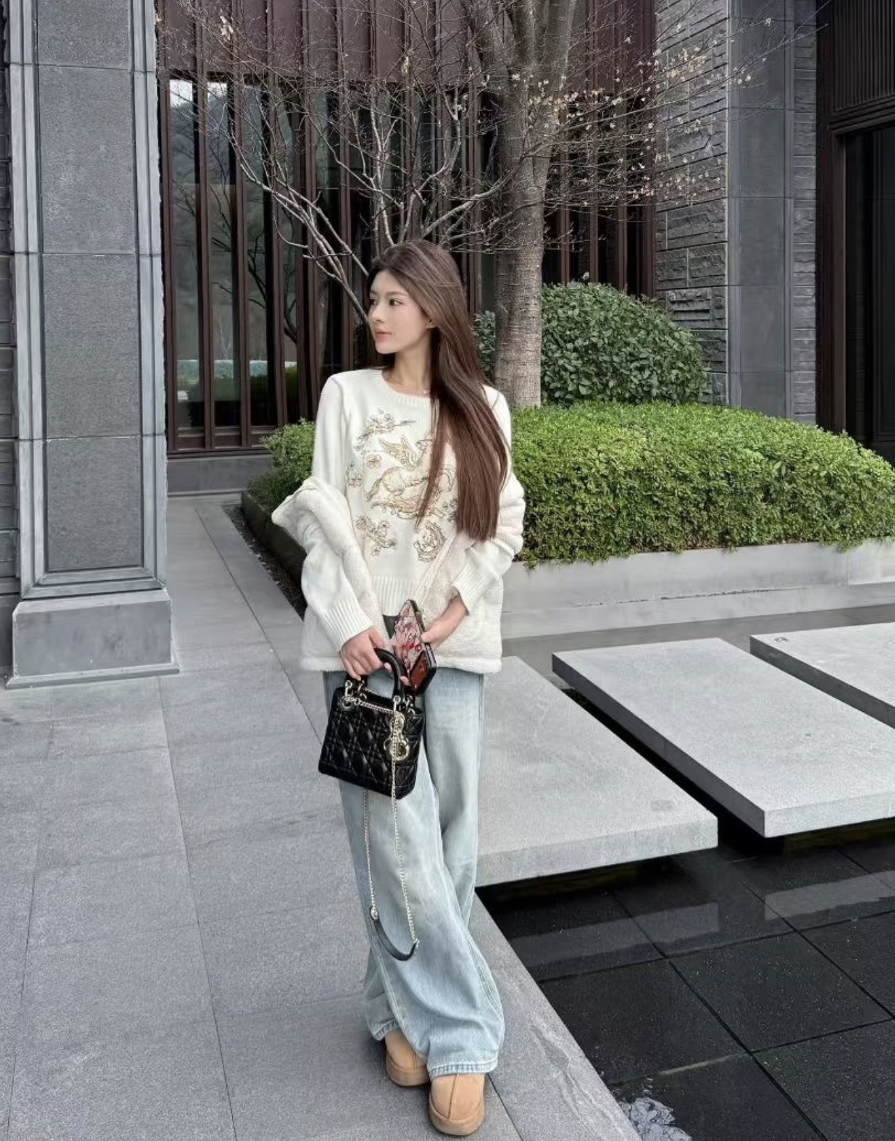 Christian Dior Pegasus Embroidered Cashmere Knit Sweater
