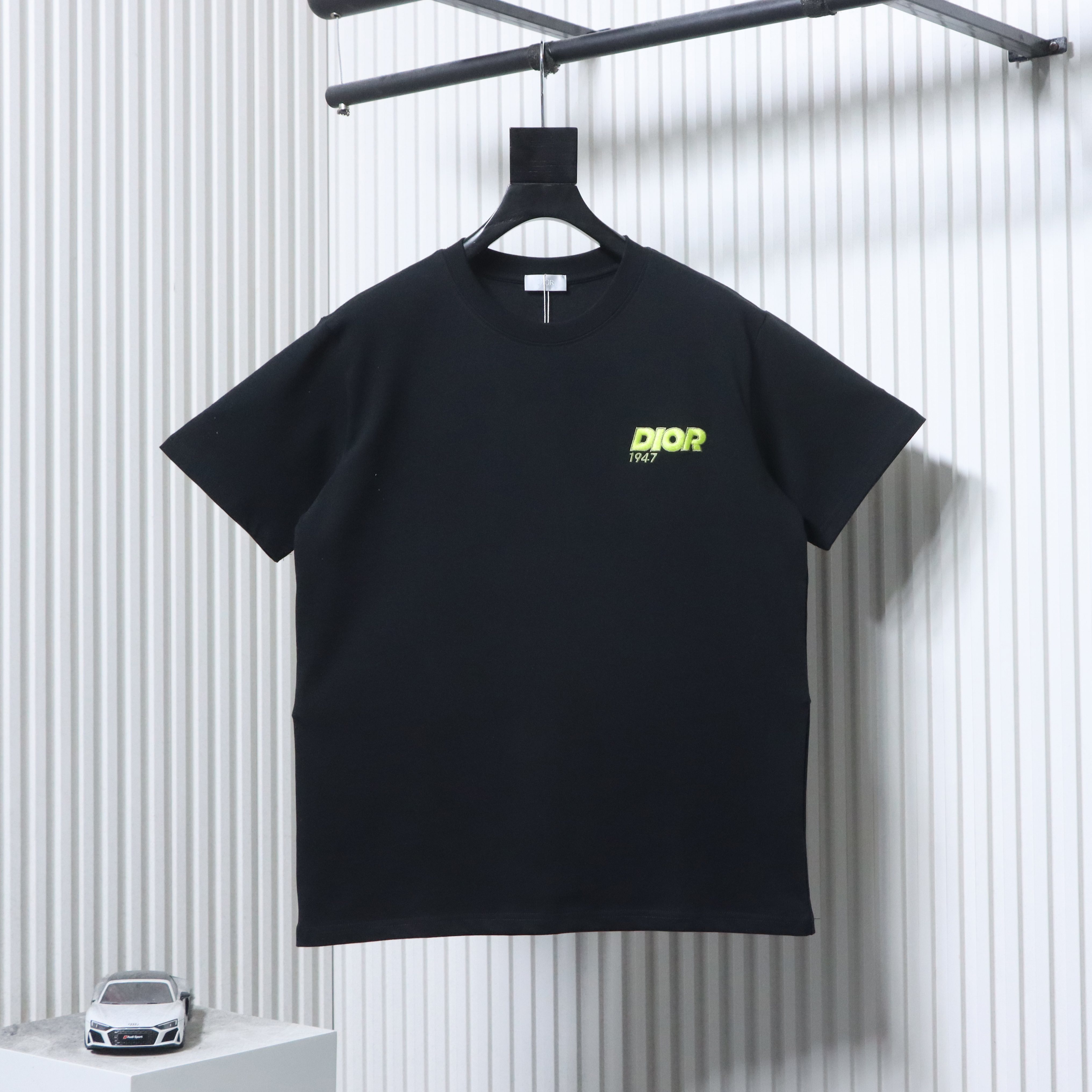 Dior 26SS 1947 Embroidered Letter Short Sleeve T-Shirt