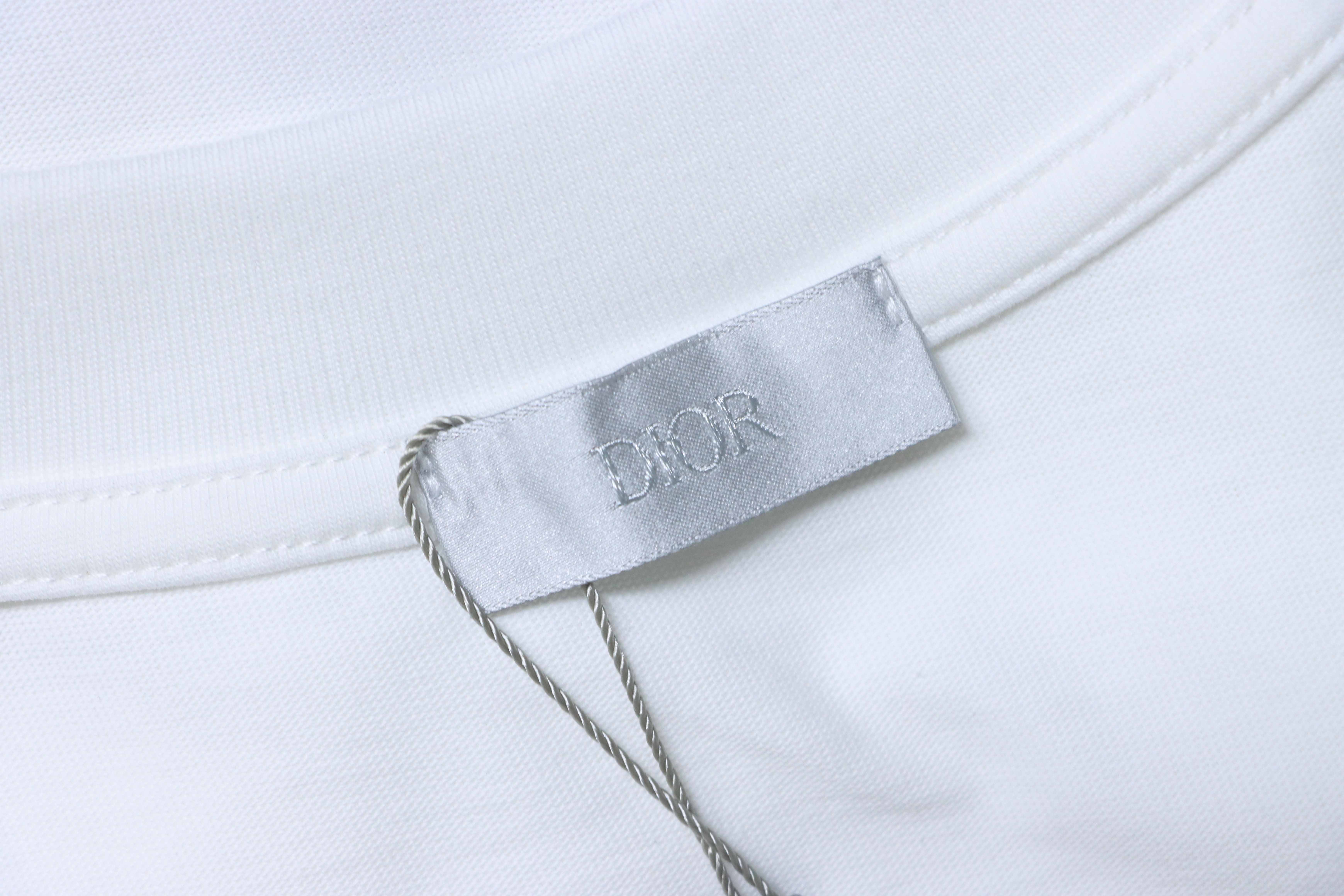 DIOR Back Large Logo Patch Letter Embroidered Short Sleeve T-Shirt