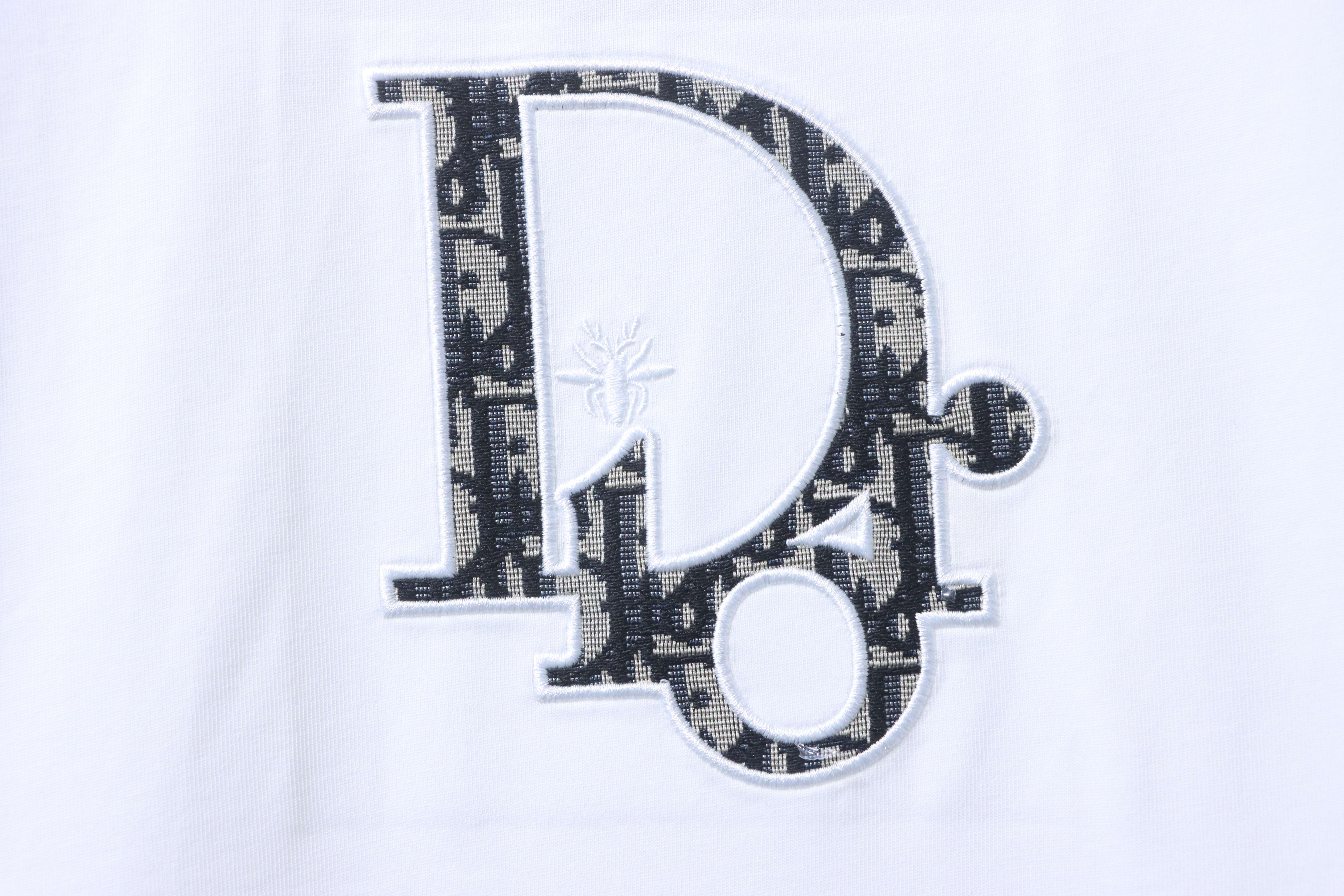 Dior Monogram Patch Embroidered Short Sleeve T-Shirt