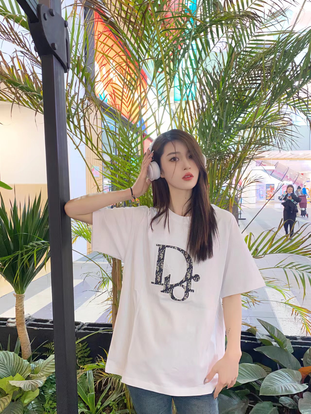 Dior Monogram Patch Embroidered Short Sleeve T-Shirt