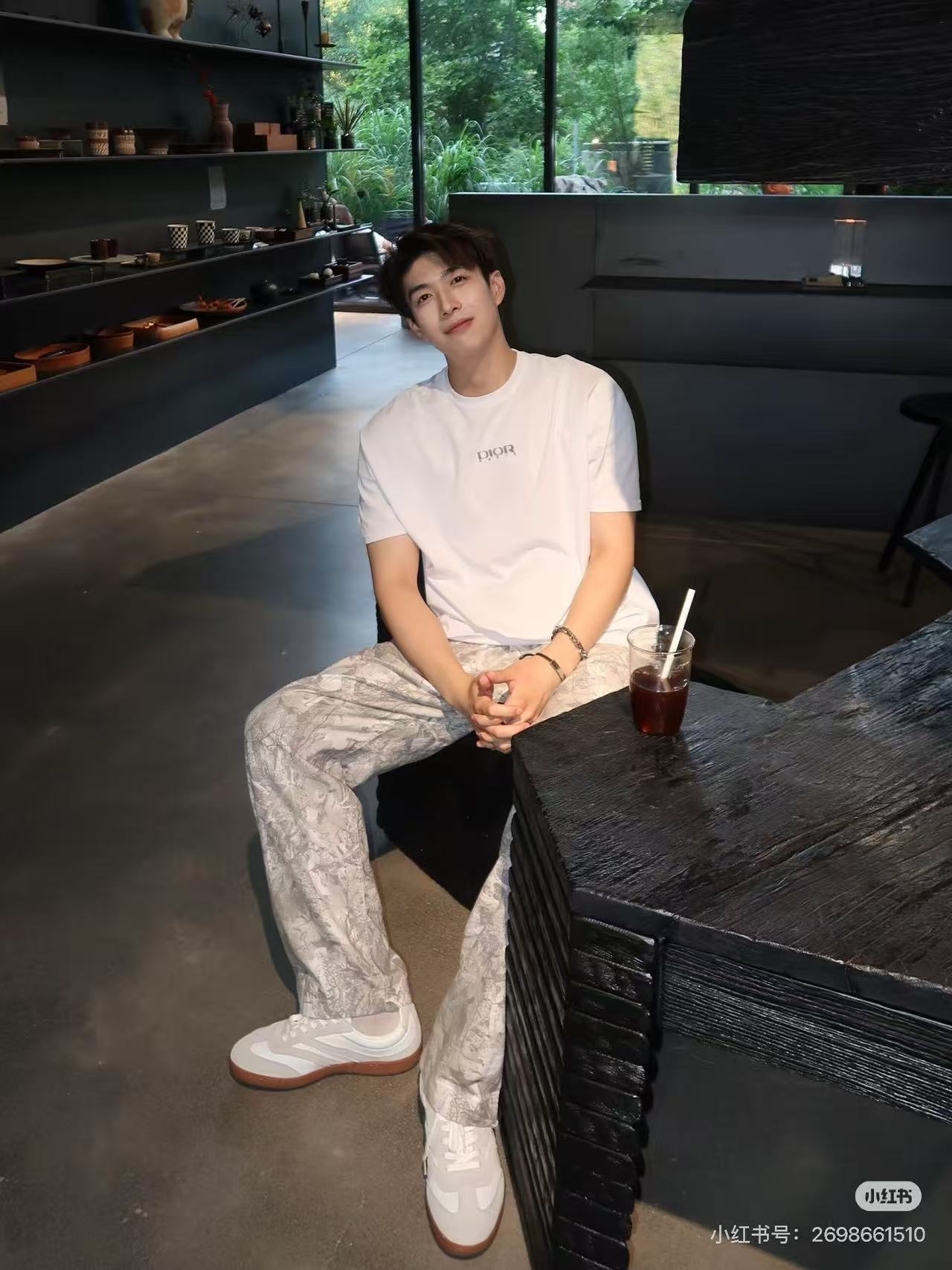 DIOR Reflective Print Triangle Icon Short Sleeve T-Shirt