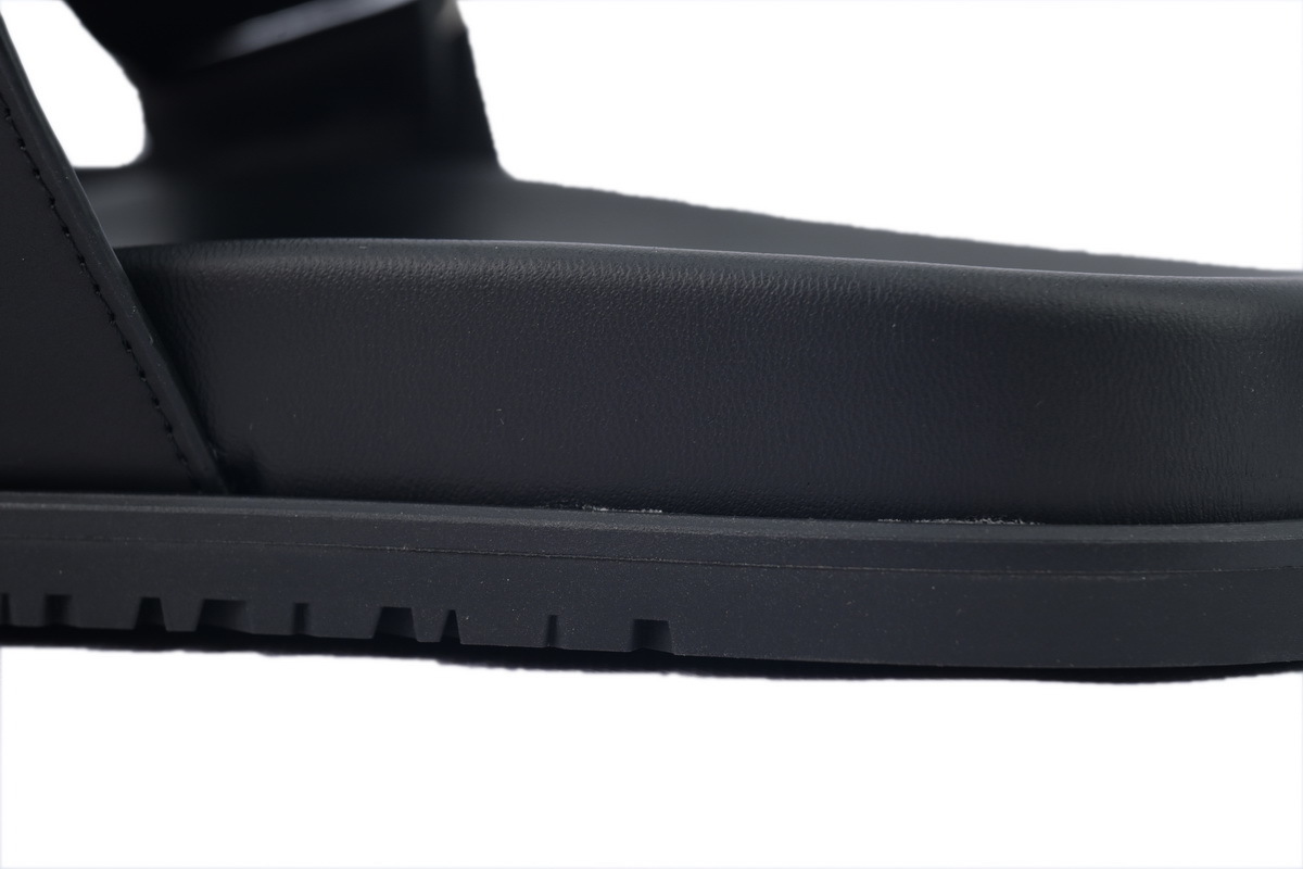 Black Leather HERMES Hermès Flat Slide Sandals