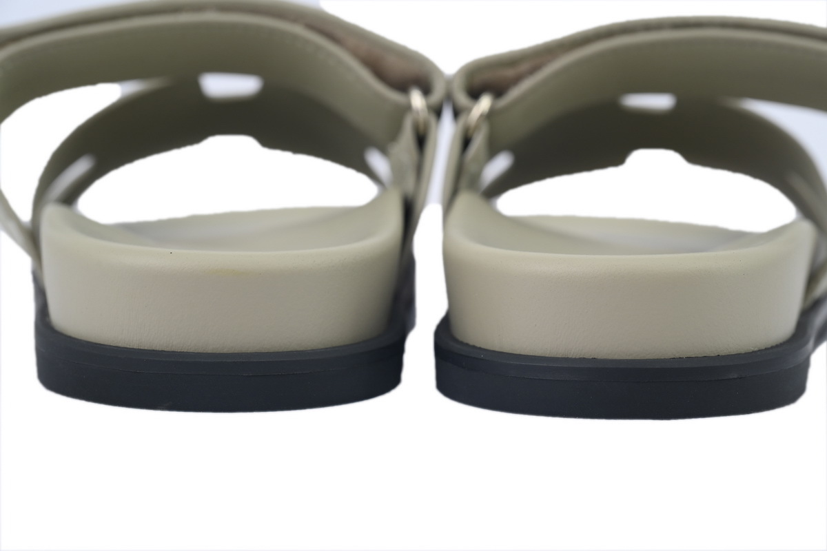 Khaki Leather HERMES Hermès Flat Slide Sandals