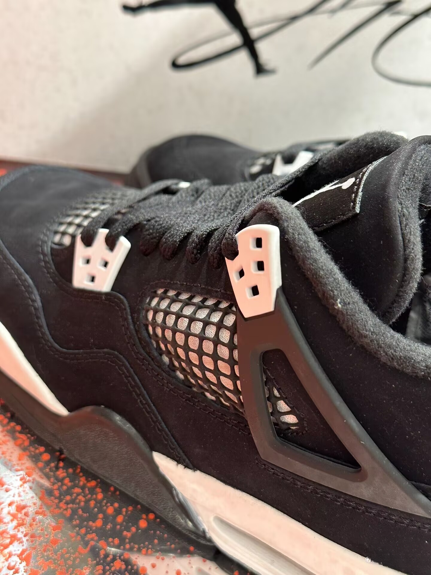 Air Jordan 4 Retro “White Thunder” FQ8138-001 review 1