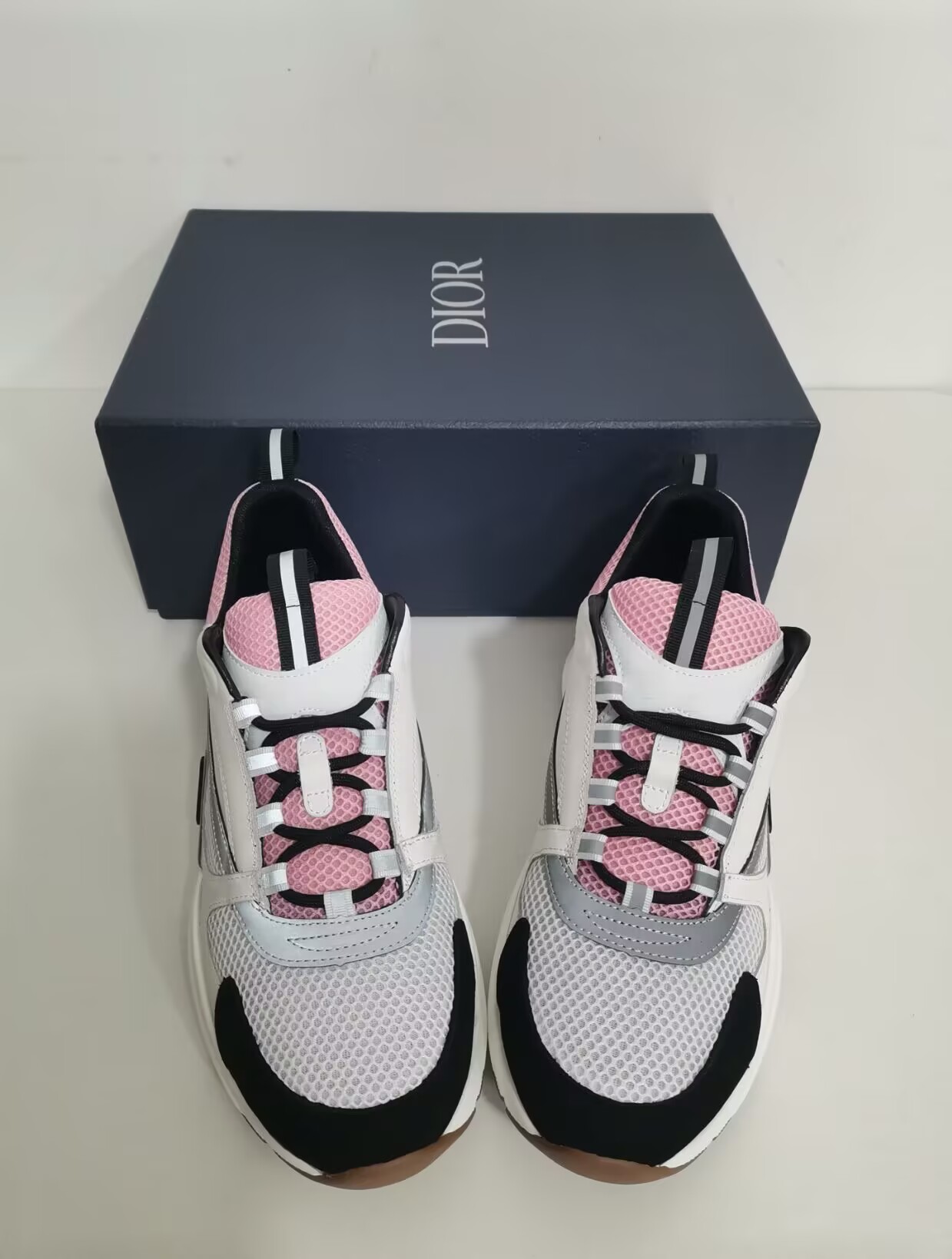 Dior B22 Pink Gray Sneakers Cream review outfitdiaryx 03