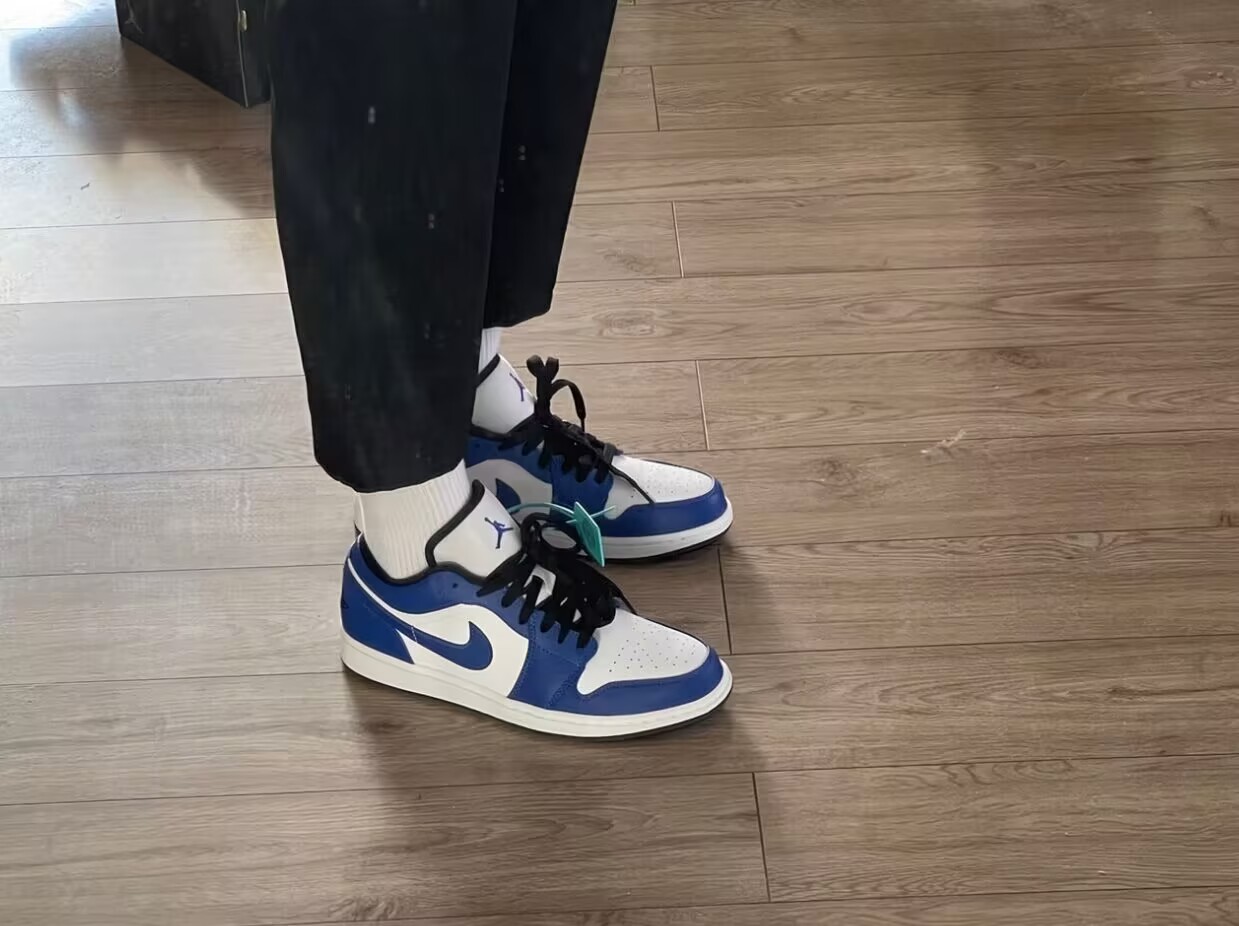 Air Jordan 1 Low 'Game Royal' 553560-124 review moonkissed 00
