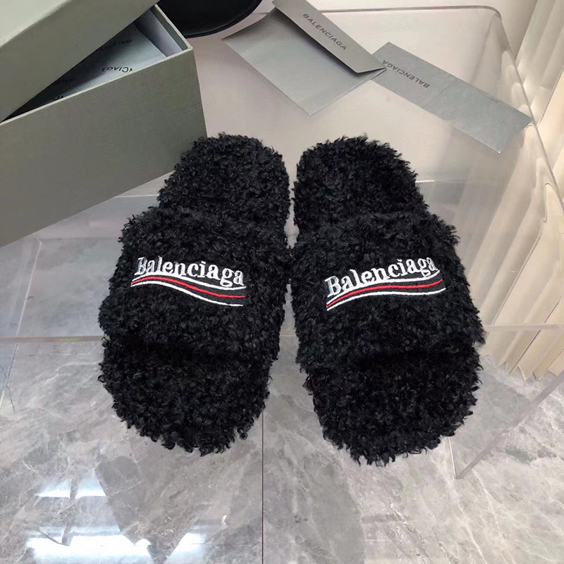 Balenciaga Furry Black Coke Label 698525 W1N31 0964 review James