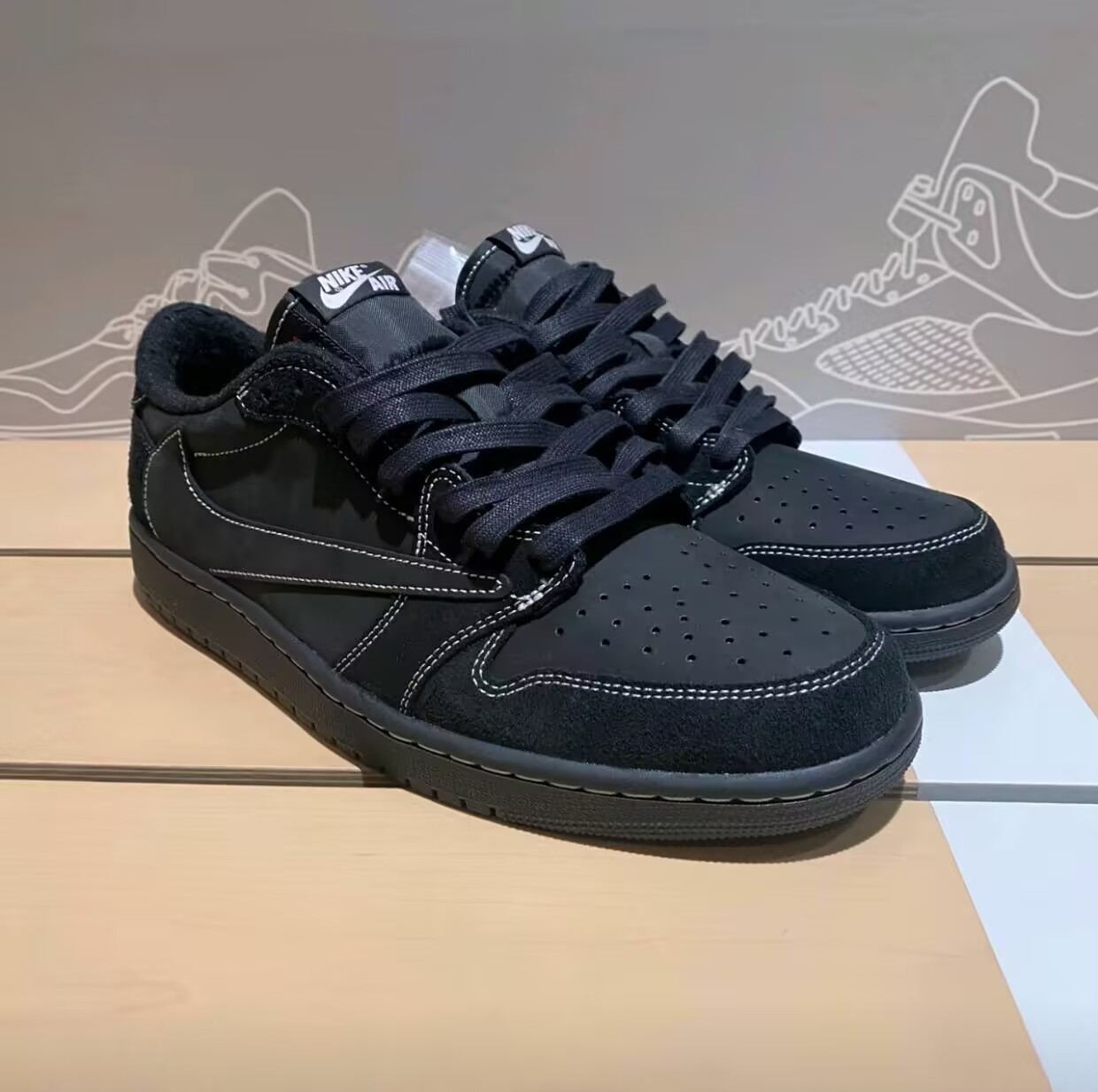 Travis Scott x Air Jordan 1 Low OG SP Black Phantom DM7866-001 review masonlee 01