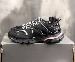 Balenciaga Track Led Black And White 542023 W1GB1 2045 review Ethan 01