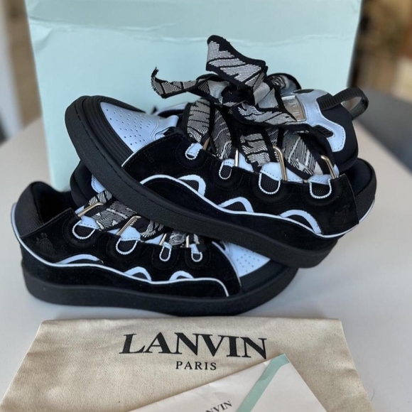 LANVIN White And Black review Davis