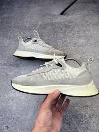 Dior B25 Runner Grey Smooth Calfskin Oblique Jacquard 3SN299ZIR H165 review 0