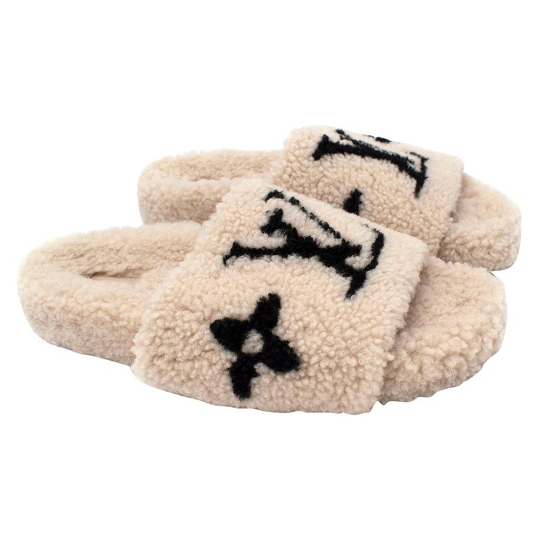 LOUIS VUITTON Shearling Bom Dia Beige review Daivd 01