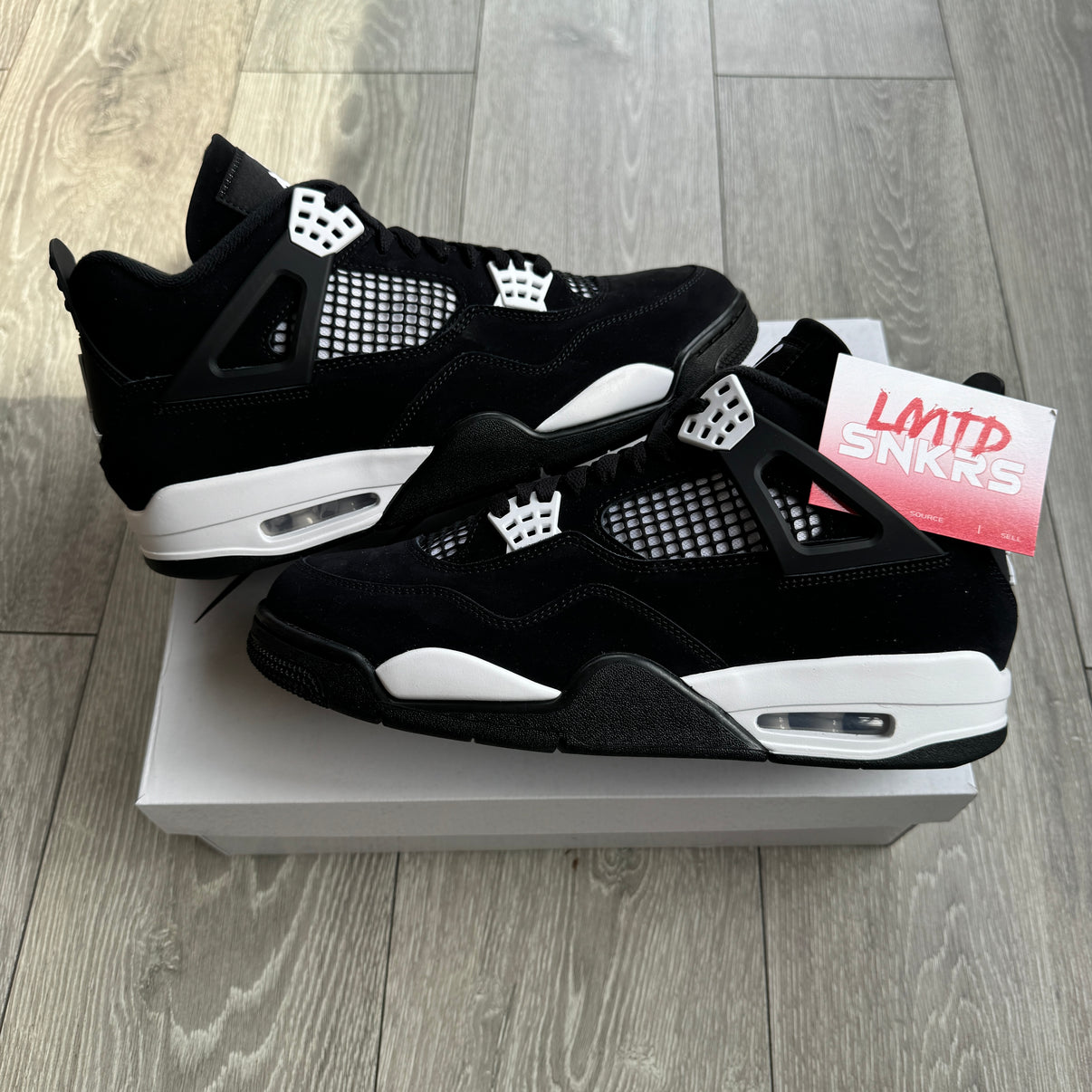 Air Jordan 4 Retro “White Thunder” FQ8138-001 review Charles