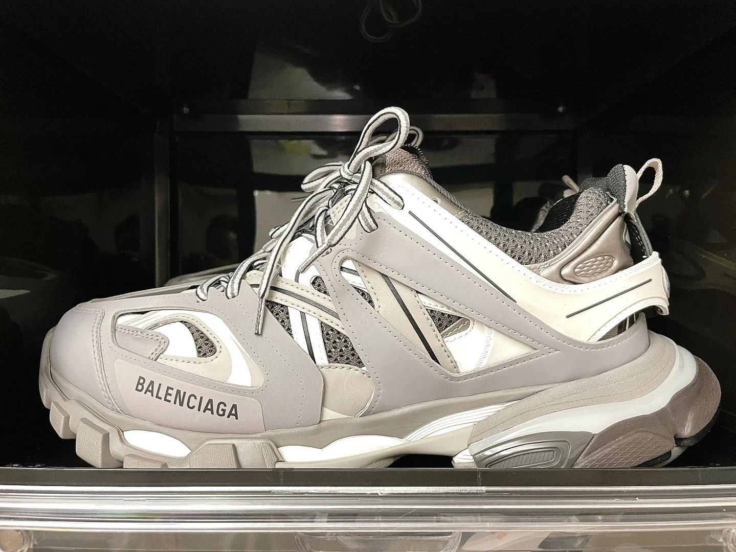 Balenciaga Track LeD Grey 555032 W1GB7 1214 review Hunter 01