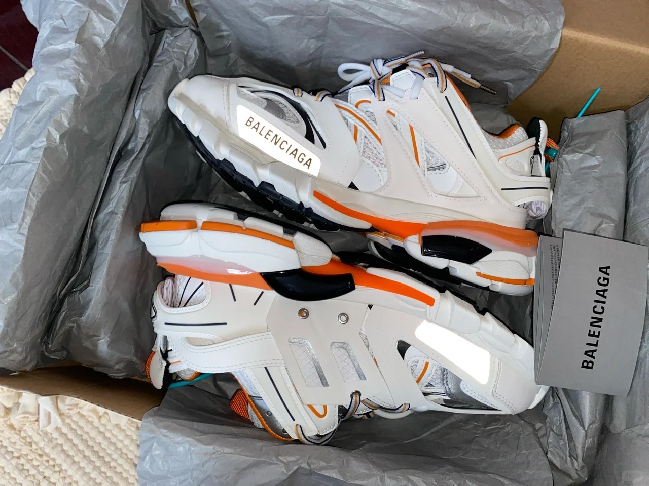 Balenciaga Track White Orange Black 542436 W1GB1 9059 Without LED review Abigail 00