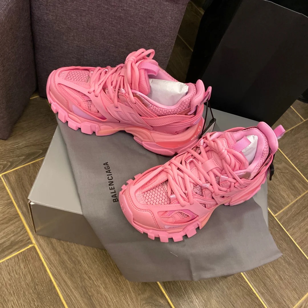 Balenciaga Track Pink 542436 W2LA1 5842 Without LED review Anthony 01