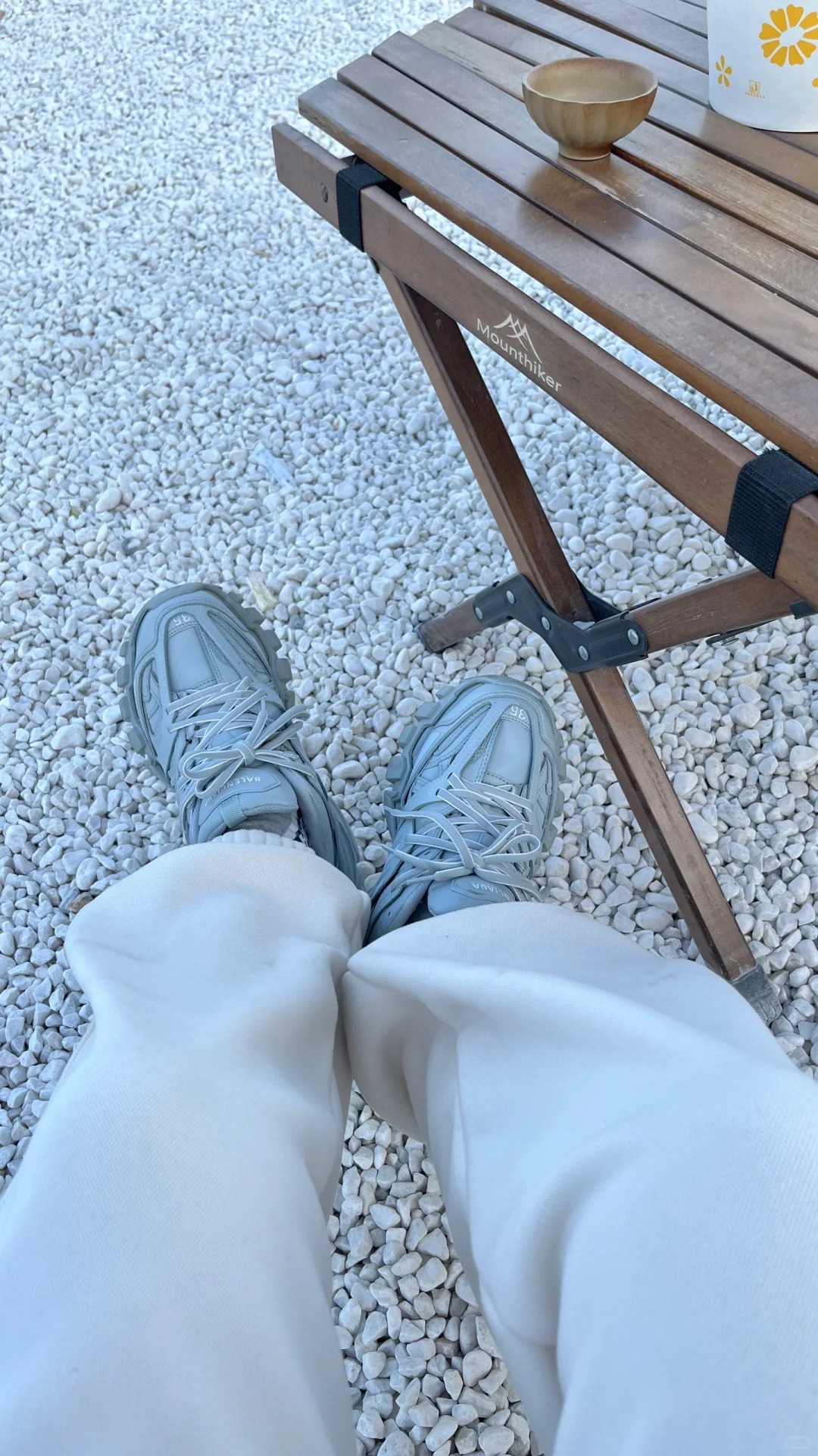 Balenciaga Track Led Light Blue 542436 W2LA1 4800 review Benjamin 01