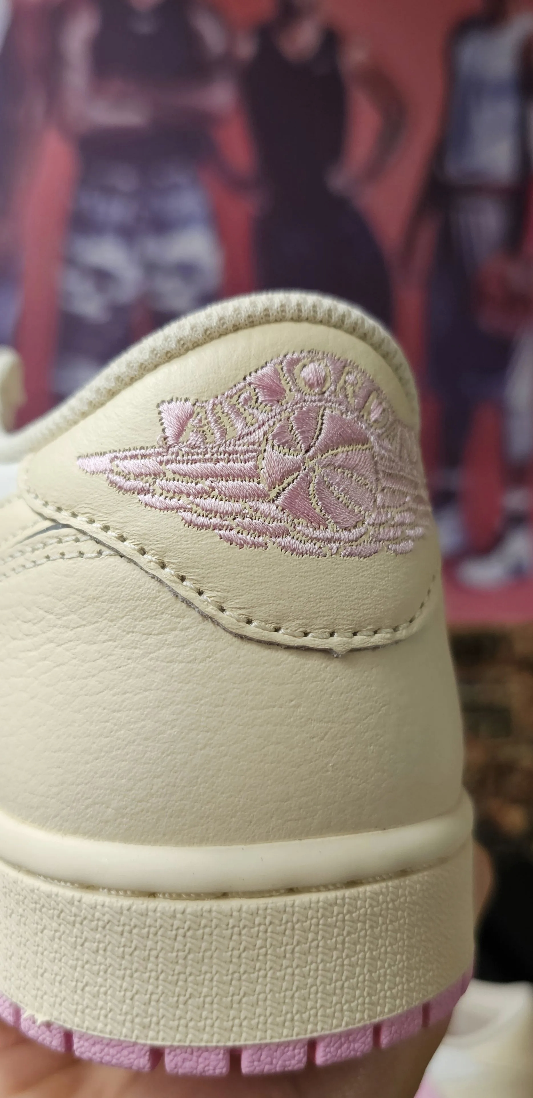 Travis Scott x Air Jordan 1 Retro Low OG 'Shy Pink' IQ7604-100  review andrew 00