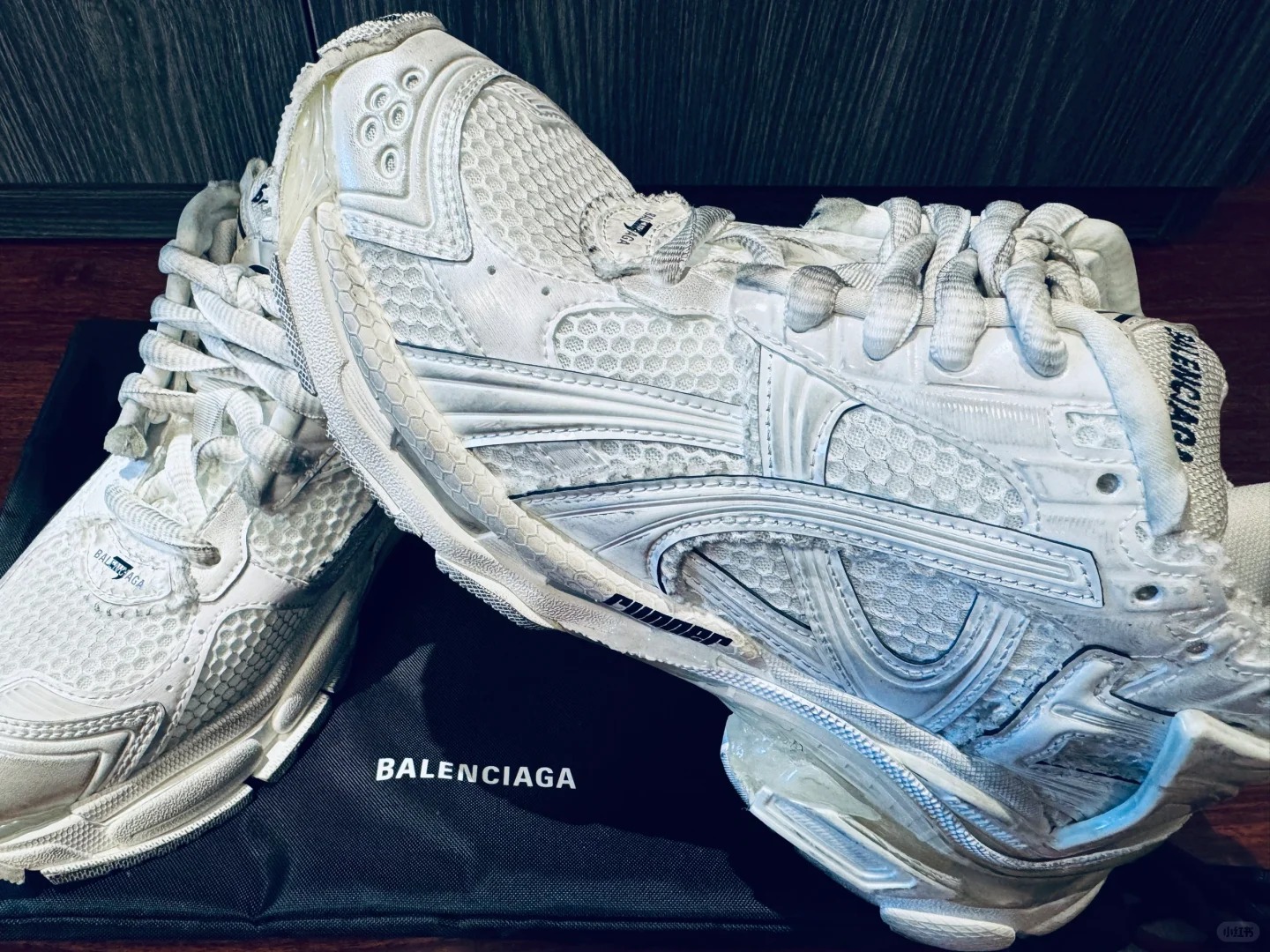Balenciaga Runner All White (LED）0677402 W3RA1 9000  review Anna 01