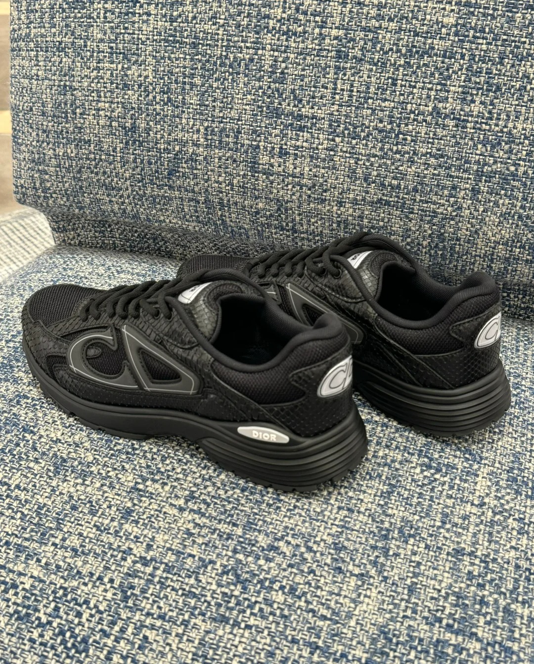 Dior B30 Sneakers New Reflective  3SN279ZRF_H900 review Lauren 01
