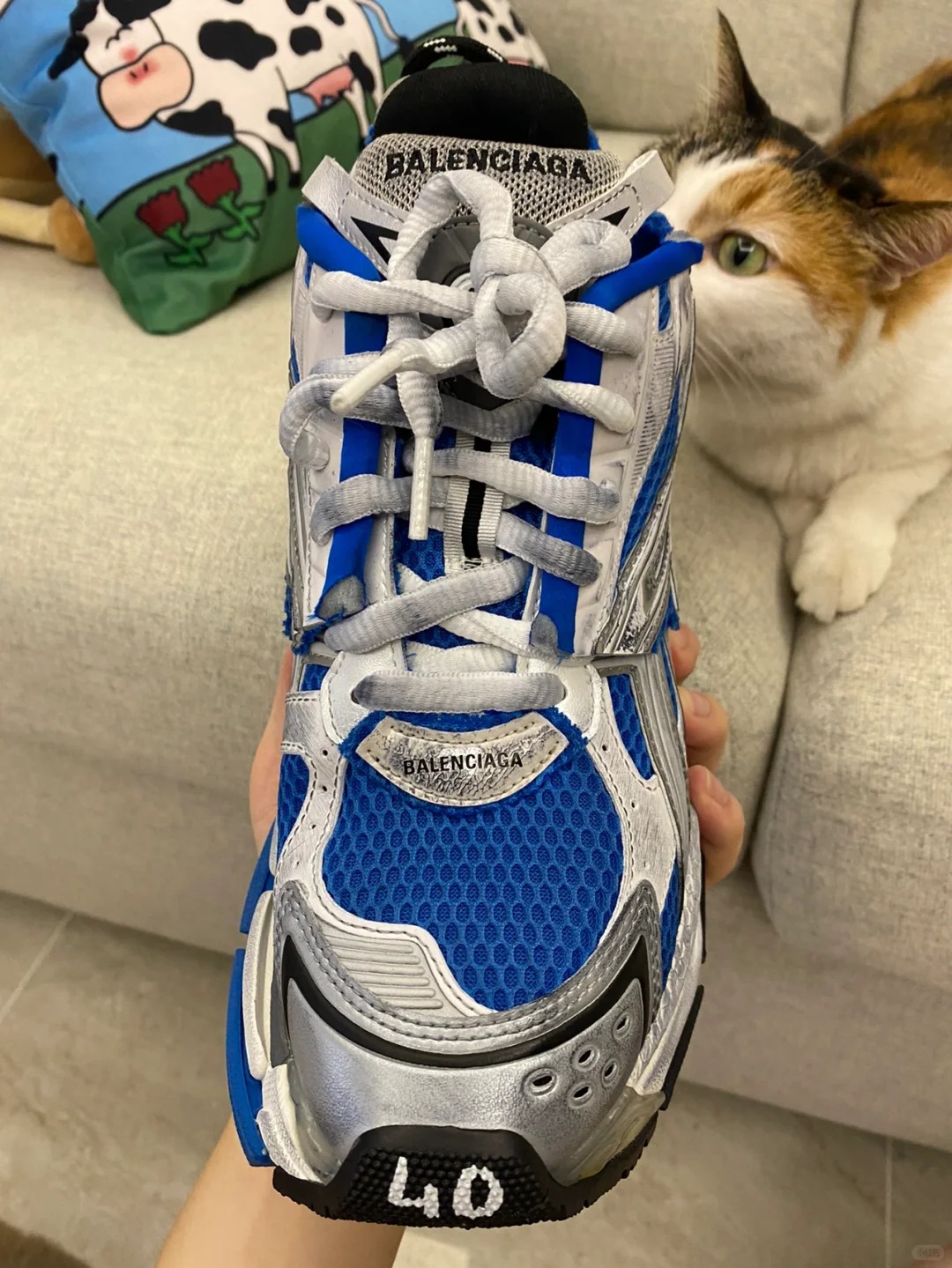 Balenciaga Runner White Blue 677403 W3RB3 4912  review Hunter 01