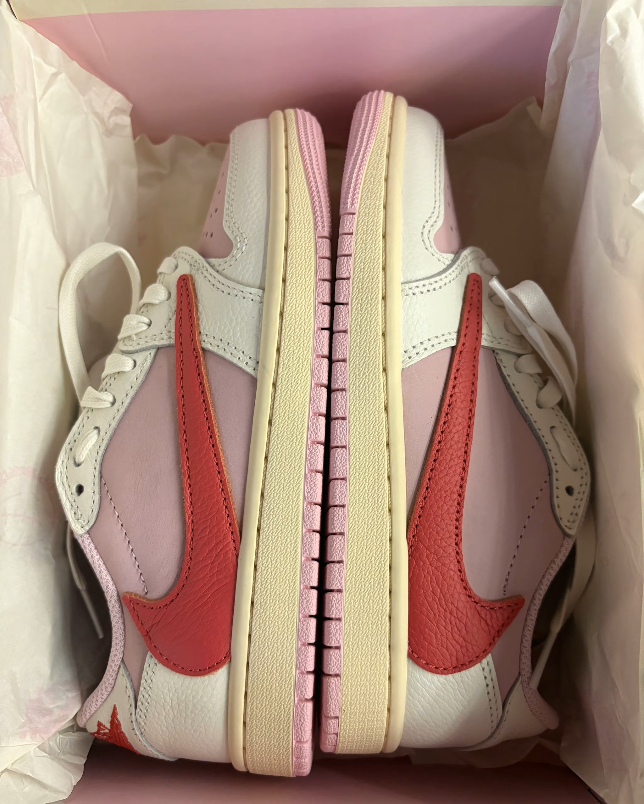 Travis Scott x Air Jordan 1 Low Red Low Hook Tropic Pink  IQ7604-101 review nimingv