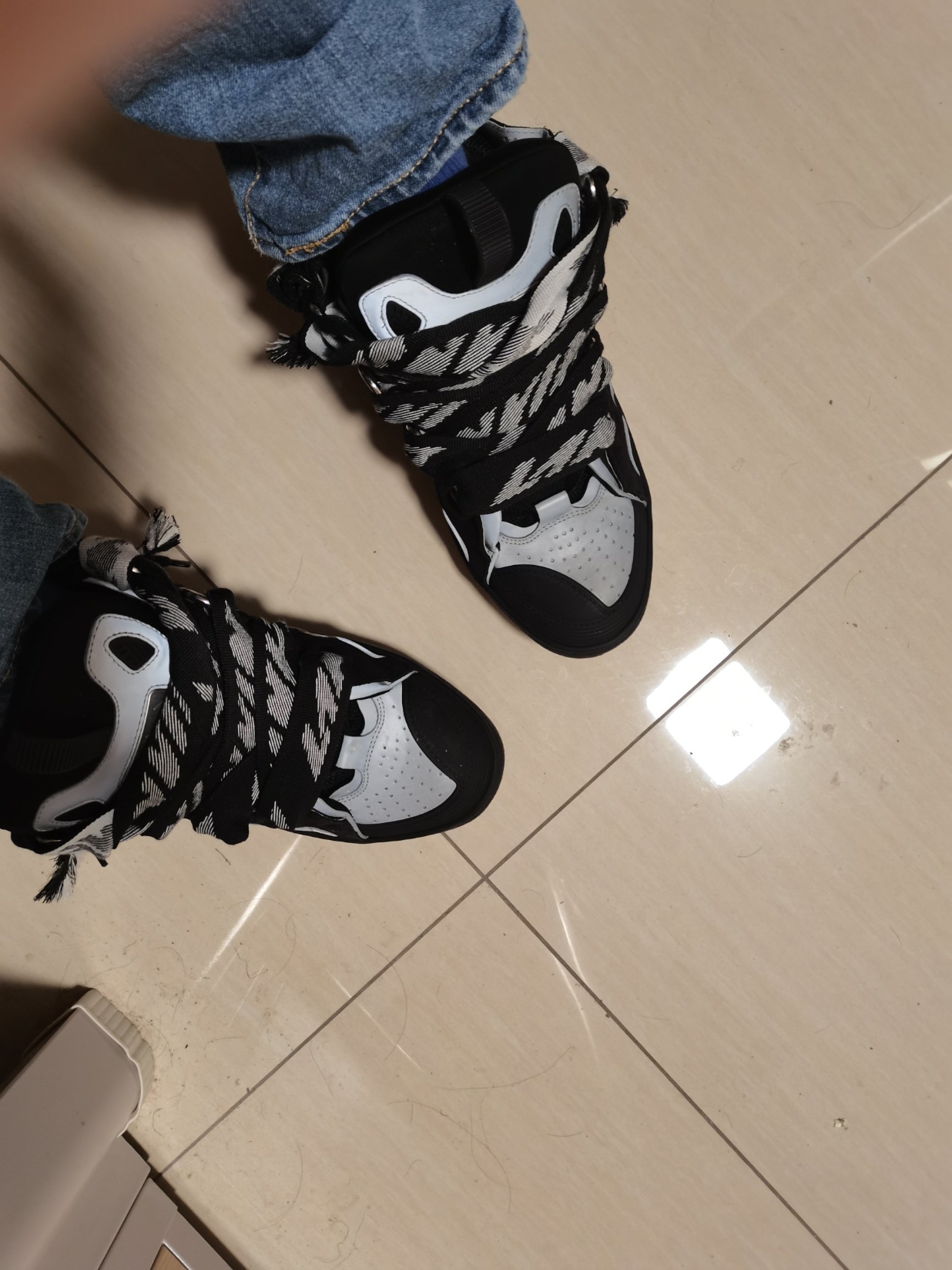 Lanvin Leather Curb Sneaker Black Grey review kavin