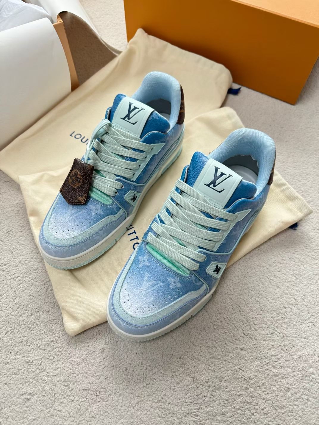 Louis Vuitton Skate Blue Sneaker review wonder 00