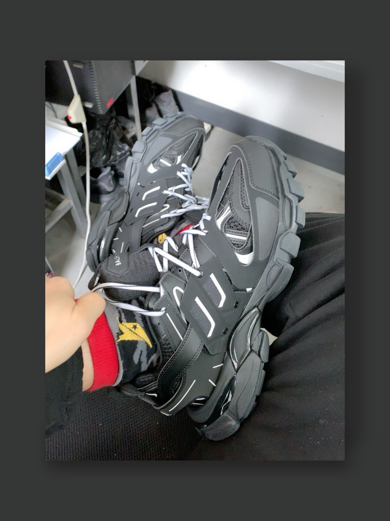 Balenciaga Track Led Black And White 542023 W1GB1 2045 review Nathan 01