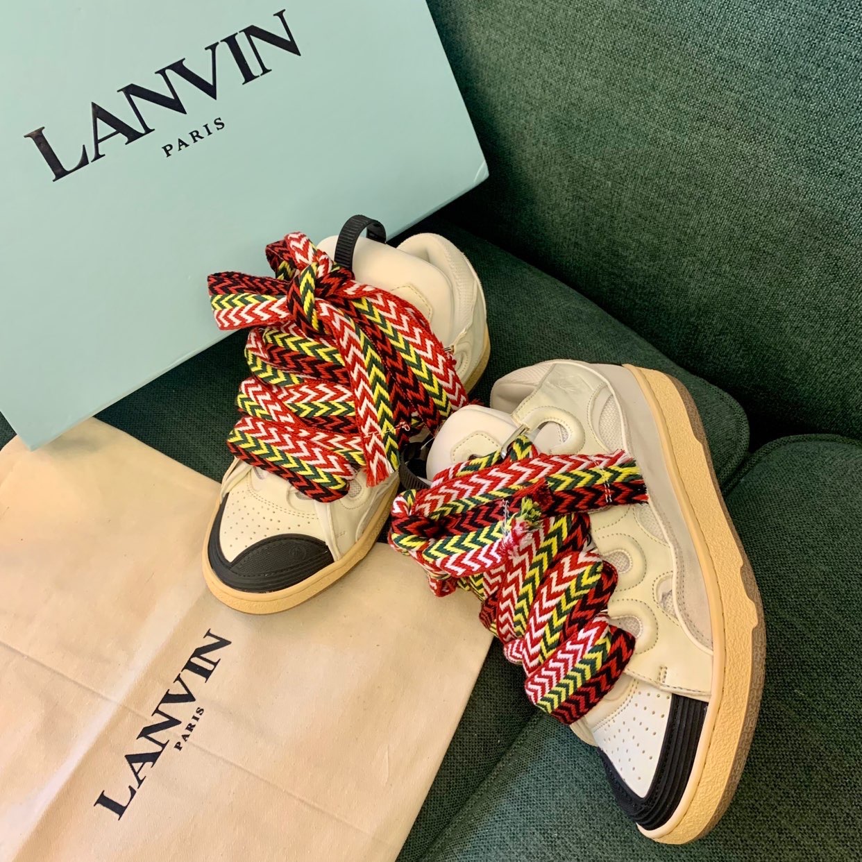 LANVIN White White And Black review hyuha 01