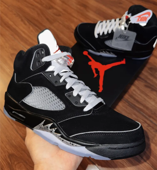 Air Jordan 5 Black Metallic Reimagined HF3975-001 review vgyffeds 02