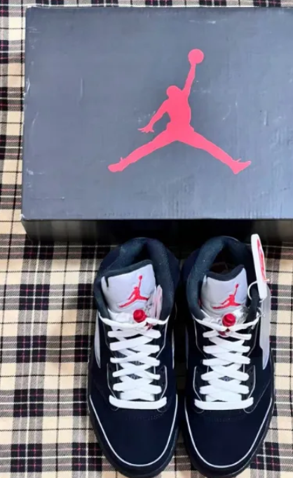 Air Jordan 5 Black Metallic Reimagined HF3975-001 review menta