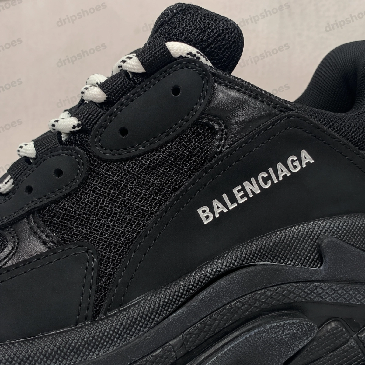 Does DripShoes Really Ship Orders? Real Customer Feedback——Balenciaga Triple S Black