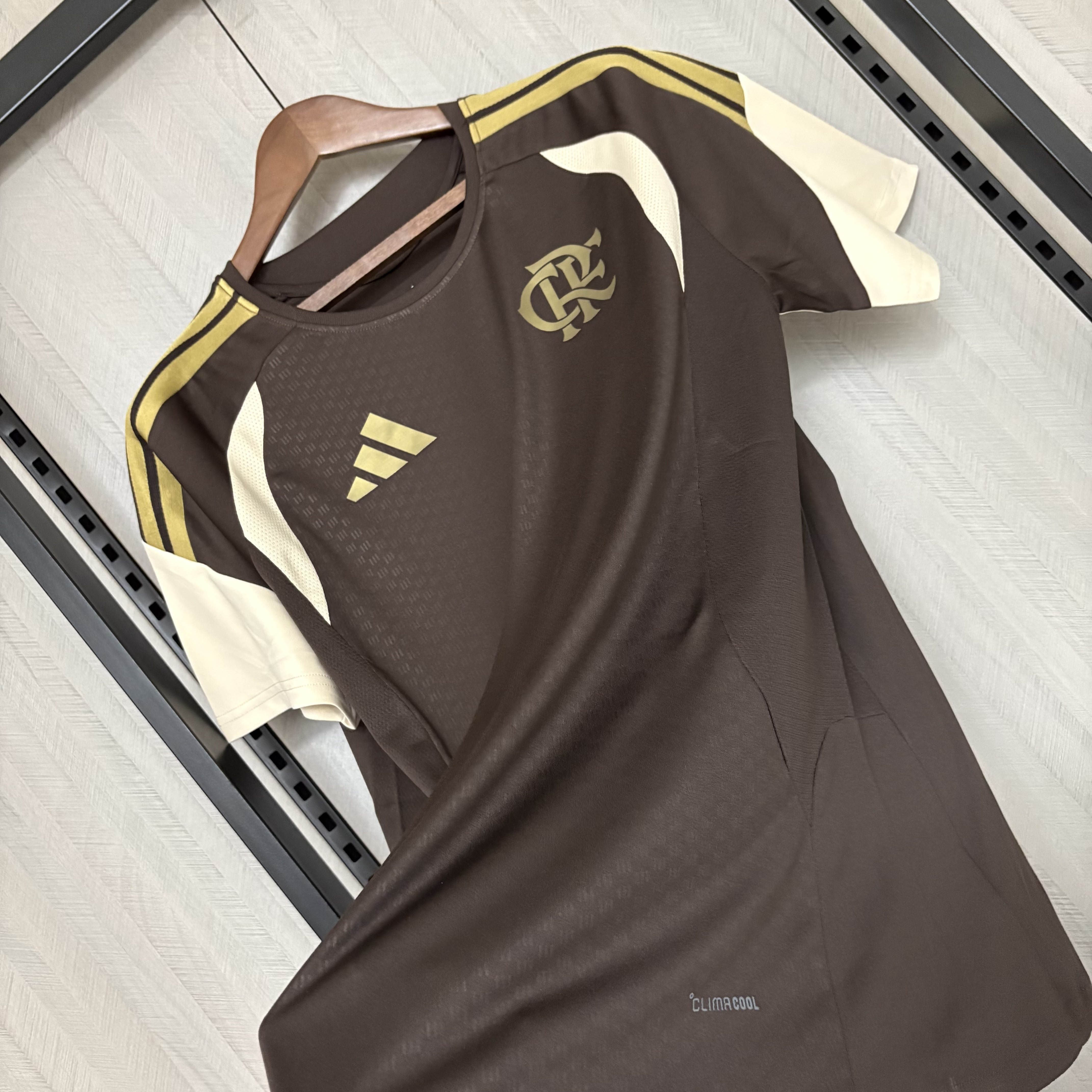 20026/2027  Flamengo Camisa de futebol Brown Treino
