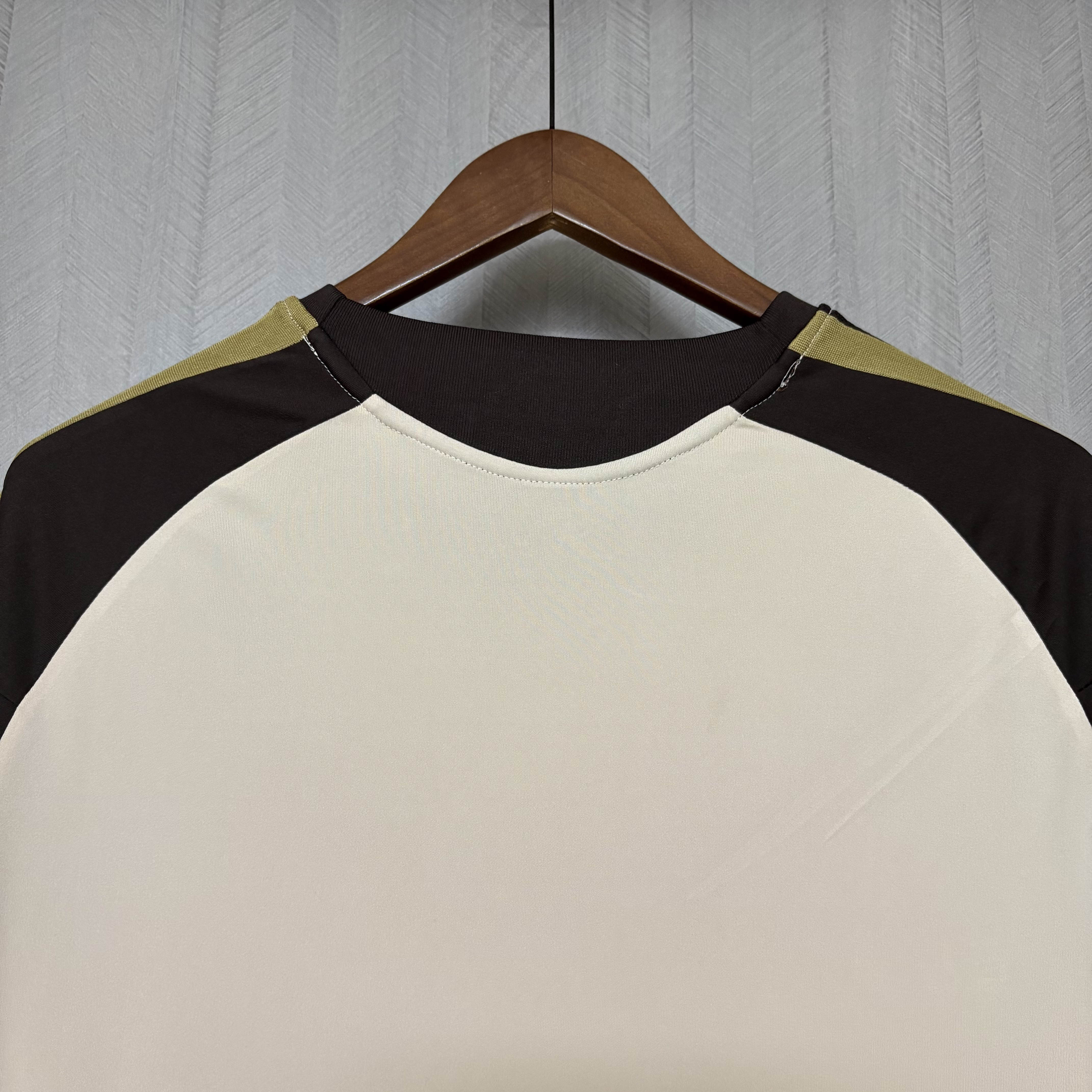 2026/2027 Flamengo Camisa de futebol Treino Apricot 