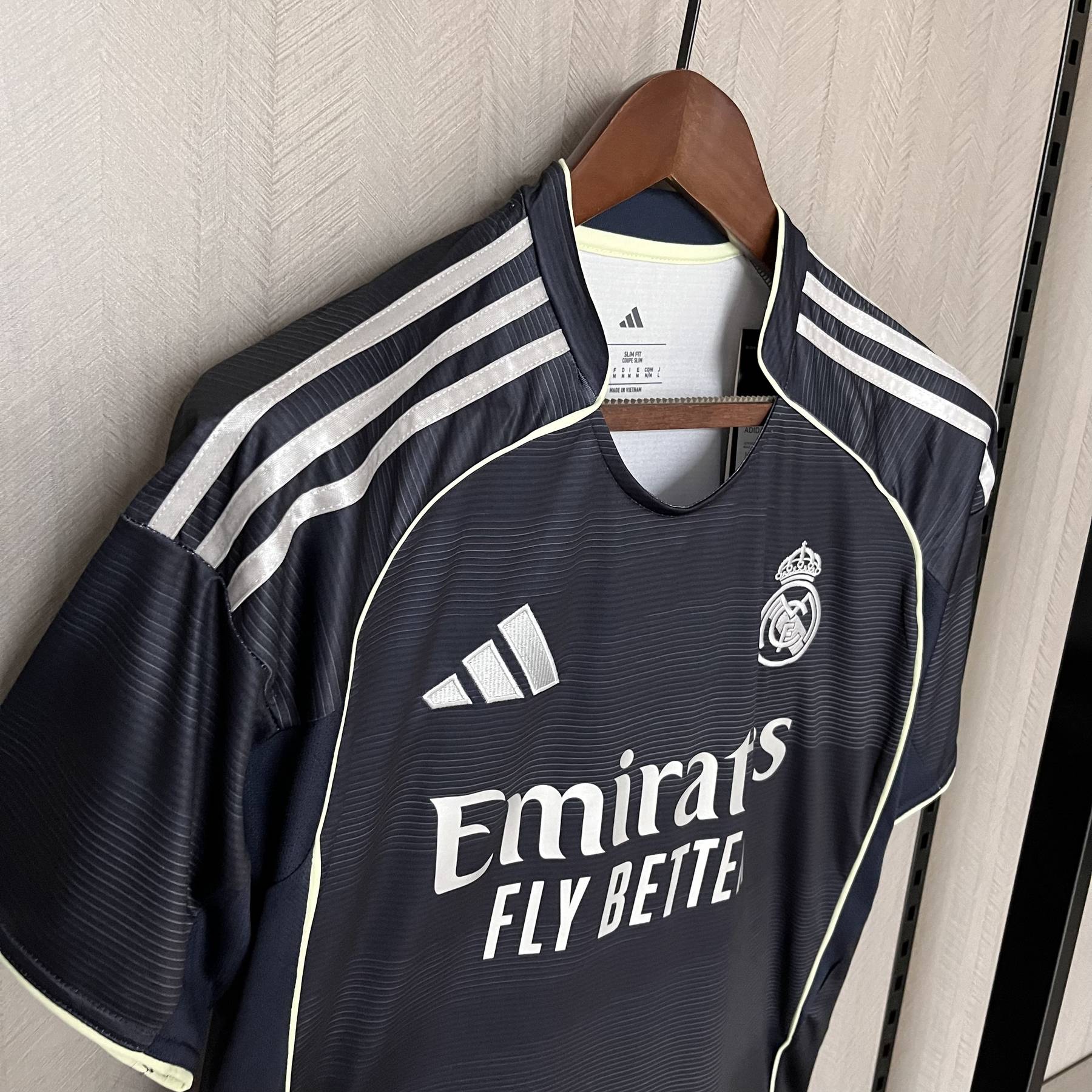 2025/2026 Camisa Real Madrid Away Torcedor
