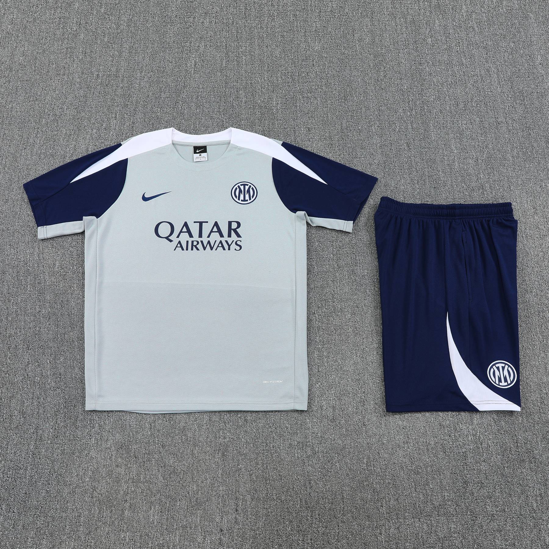 Kit de Treino da Temporada 2025-2026 Internazionale Grey