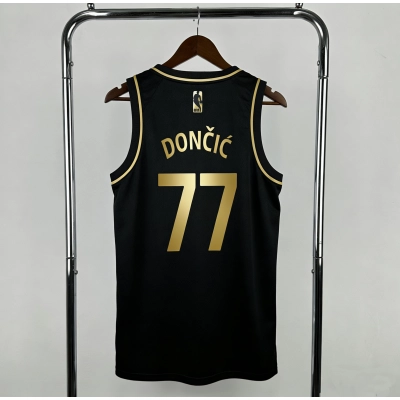 Los Angeles Lakers preto dourado Camiseta Dončić nº 77  02