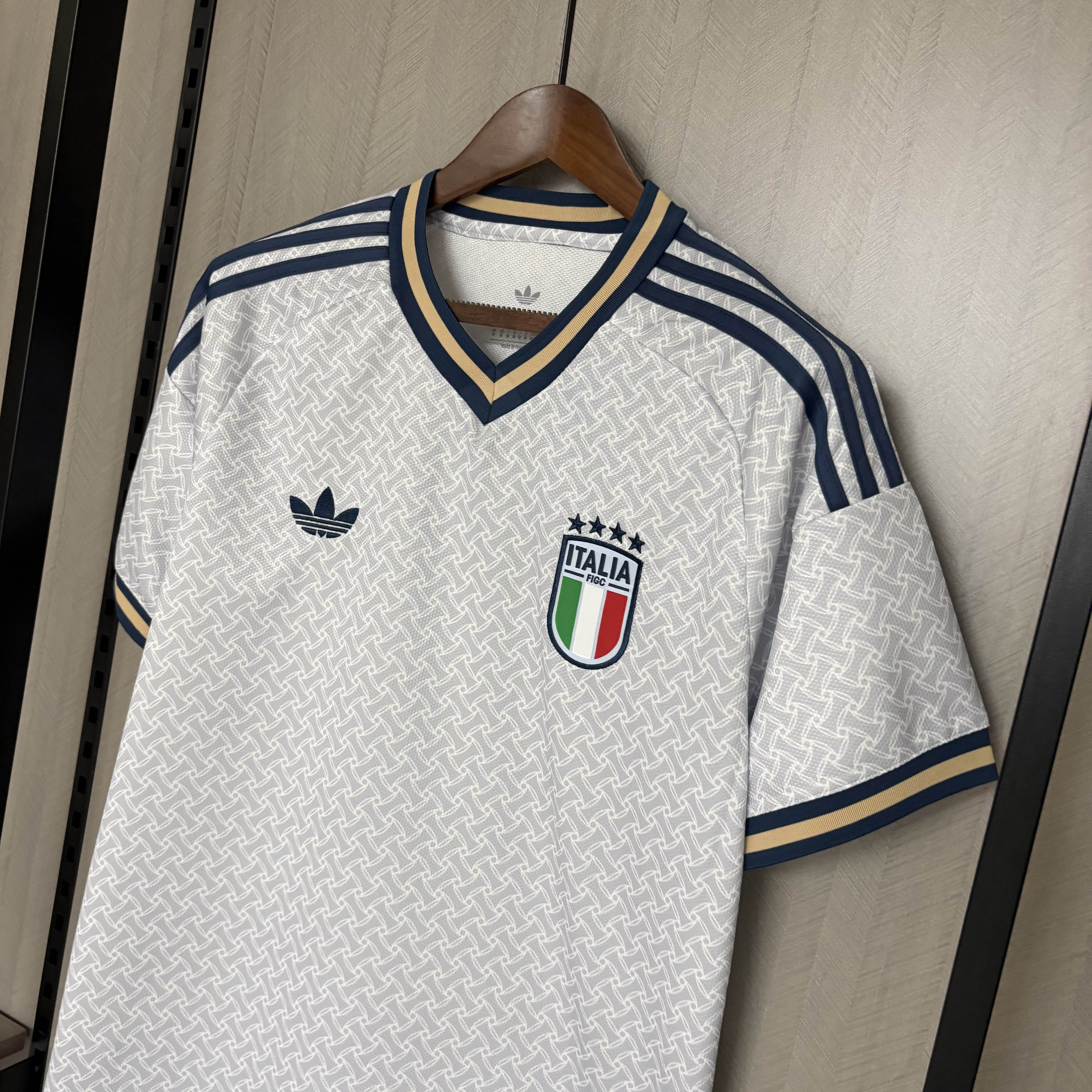 2026/2027 Camisa de Itália Away Torcedor