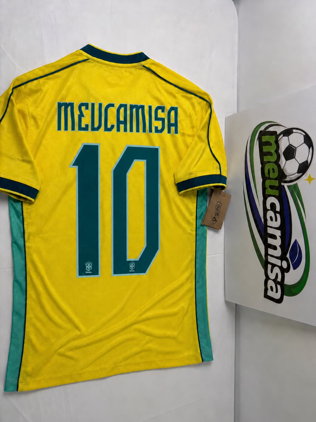 Camisa personalizada com nome e número