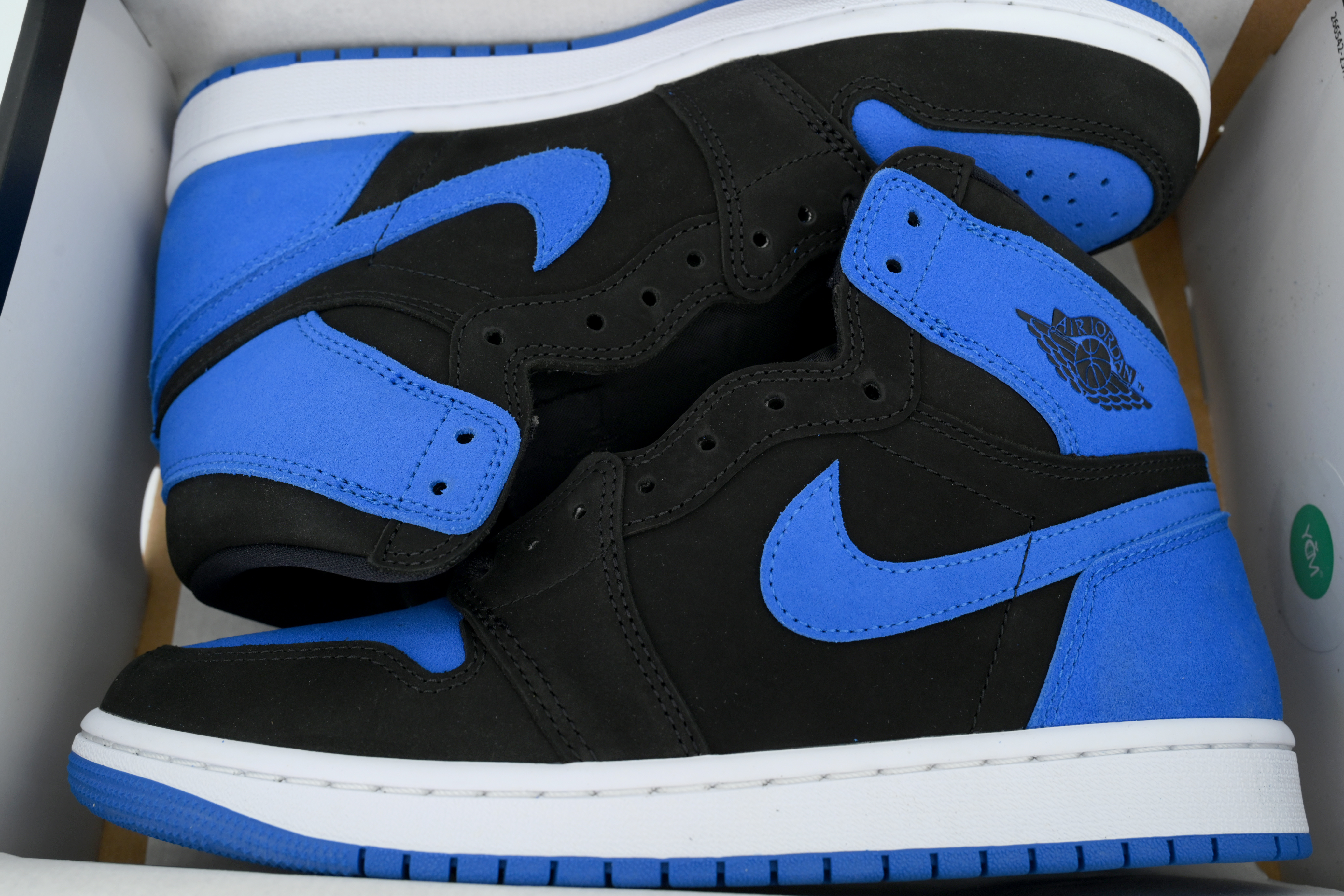 Air Jordan 1 High OG “Royal Reimagined” DZ5485-042